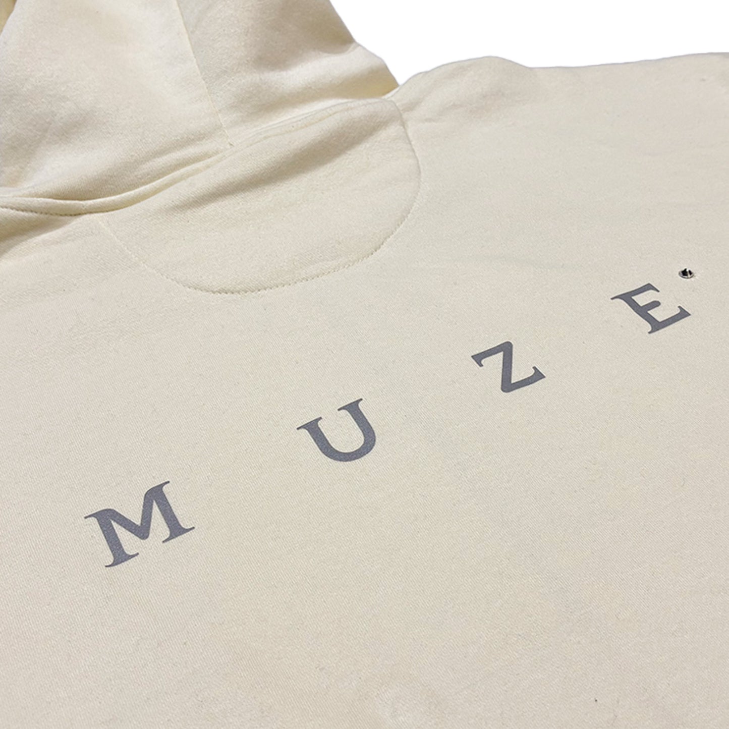 MUZE BLACK LABEL -【MUZE® LOGO REFLECTOR ZIP PK(CREAM)】ミューズ リフレクター ロゴ ジップ パーカー クリーム