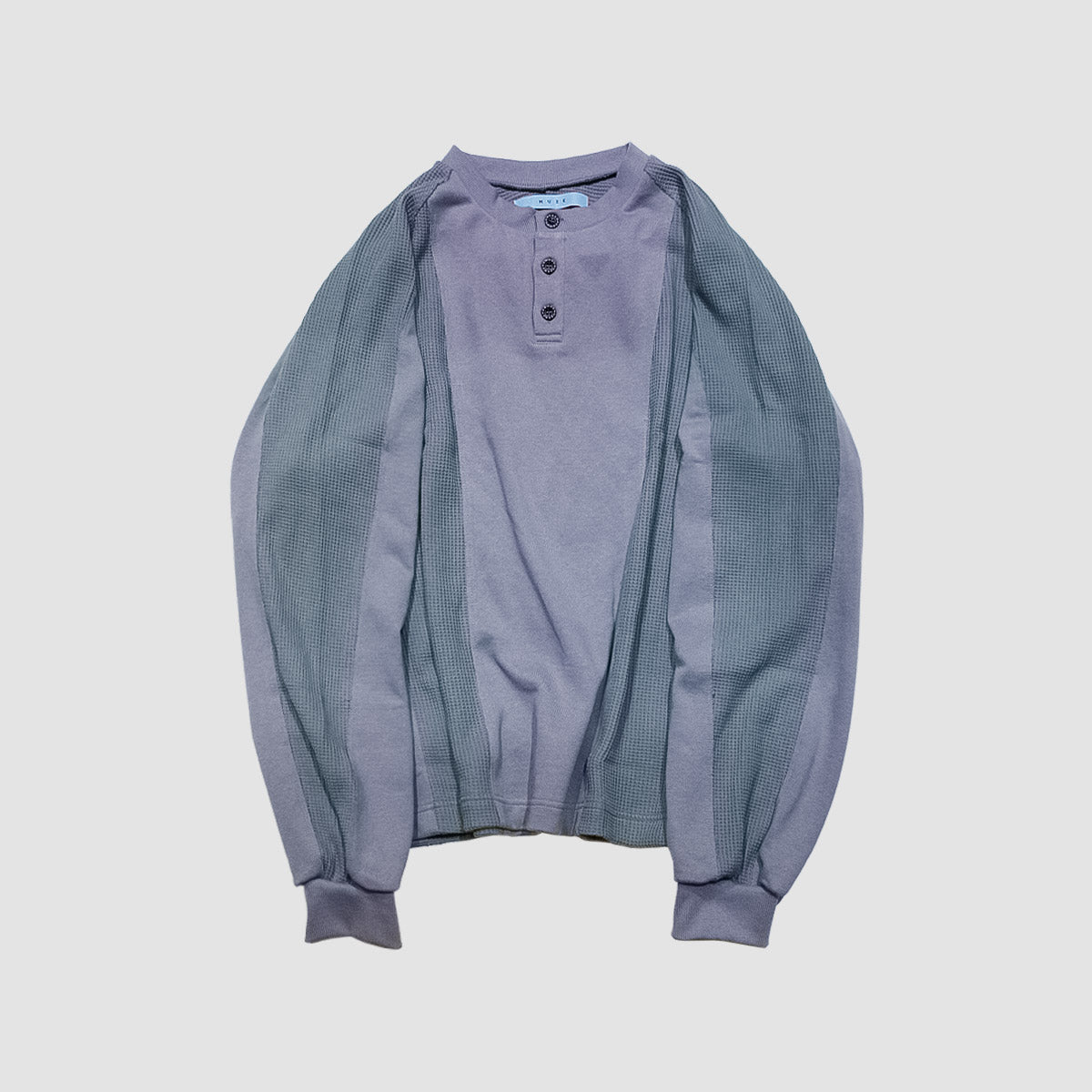 MUZE TURQUOISE LABEL - 【STRIPE HENRY NECK WAFFLE SWEAT】(L.BLUE×BLUE)ミューズ ヘンリーネック ワッフル スウェット ライトブルー ブルー