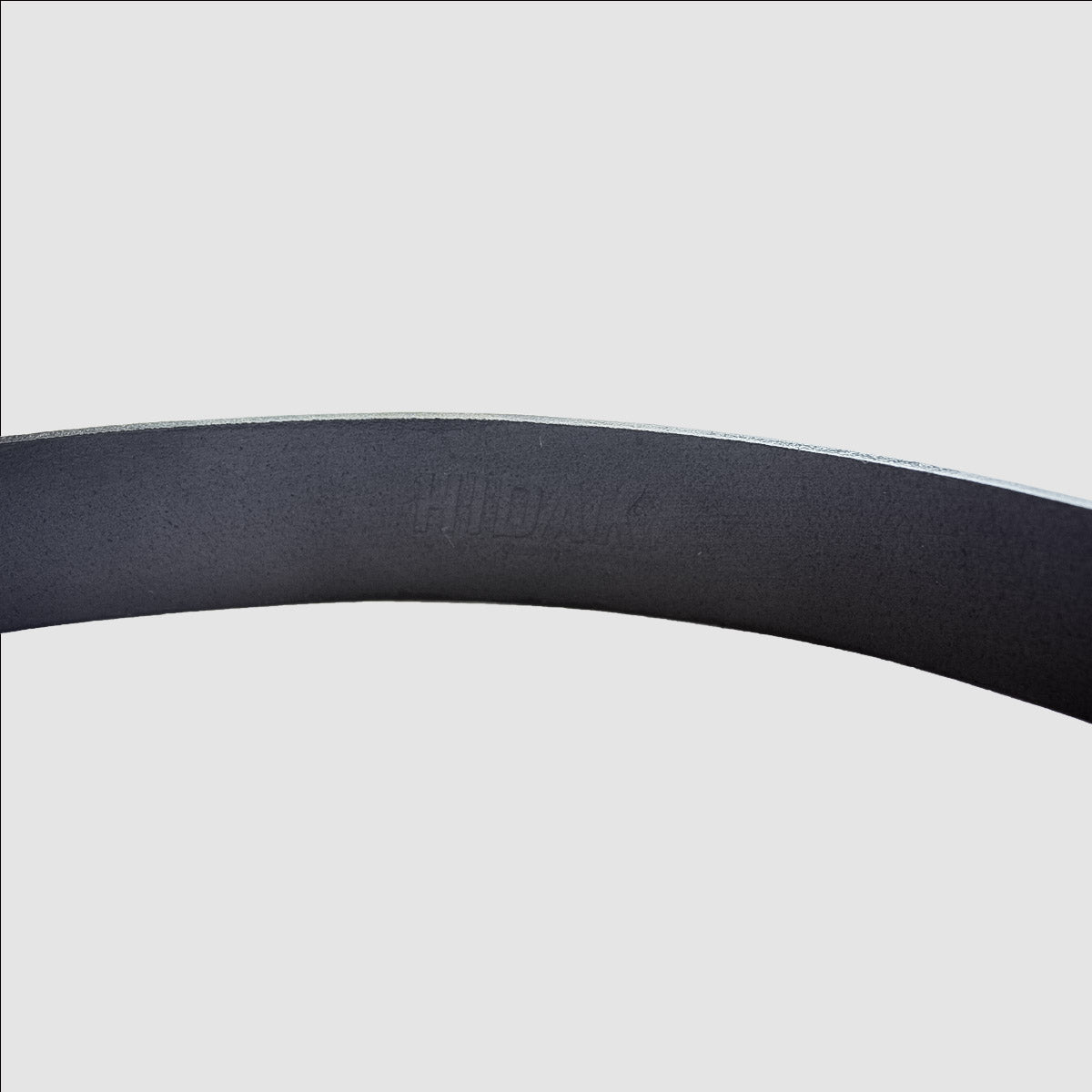 HIDAKA - COWFUR BELT (BEIGE) ヒダカ カウレザーベルト ベージュ