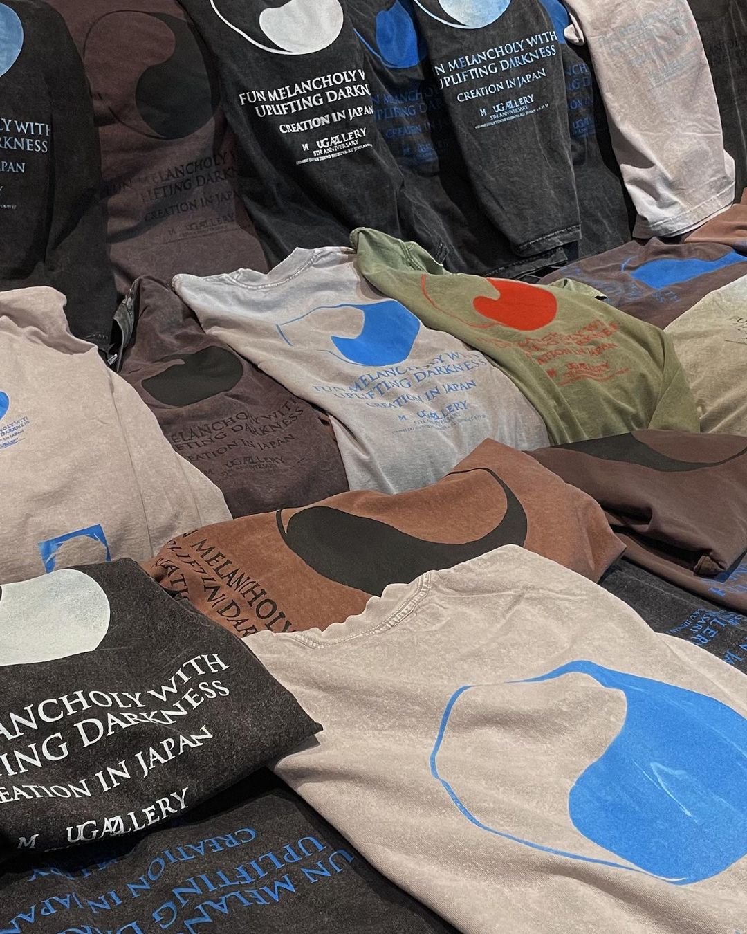 MUZE - MUZE GALLERY 5th Ltd. MINERAL WASH T-SH(LIMESTONE) ミューズ ギャラリー 5周年 Tシャツ ライムストーン