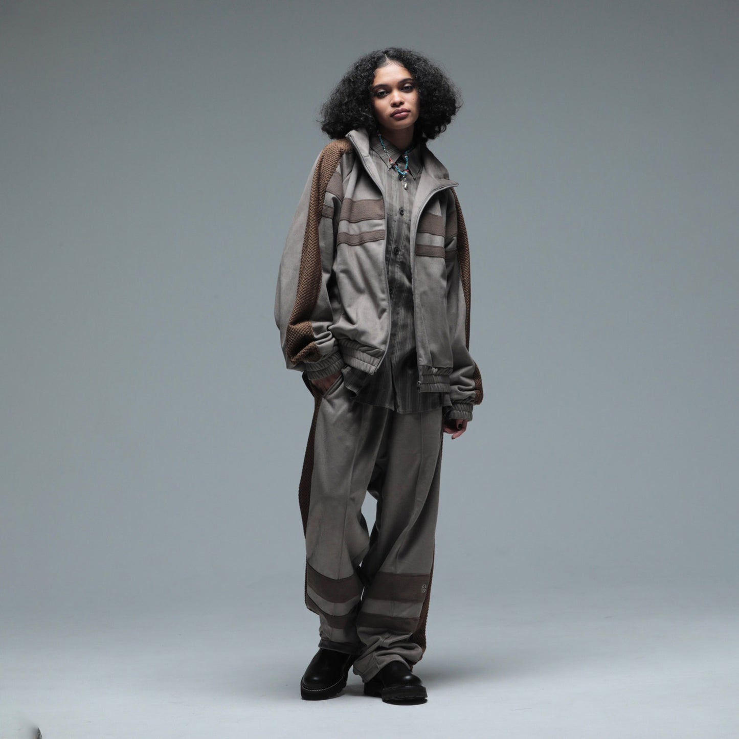 MUZE TURQUOISE LABEL - SWITCHING TRACK BLOUSON(MOCA)ミューズ 2023年秋冬 トラック ジャケット モカ