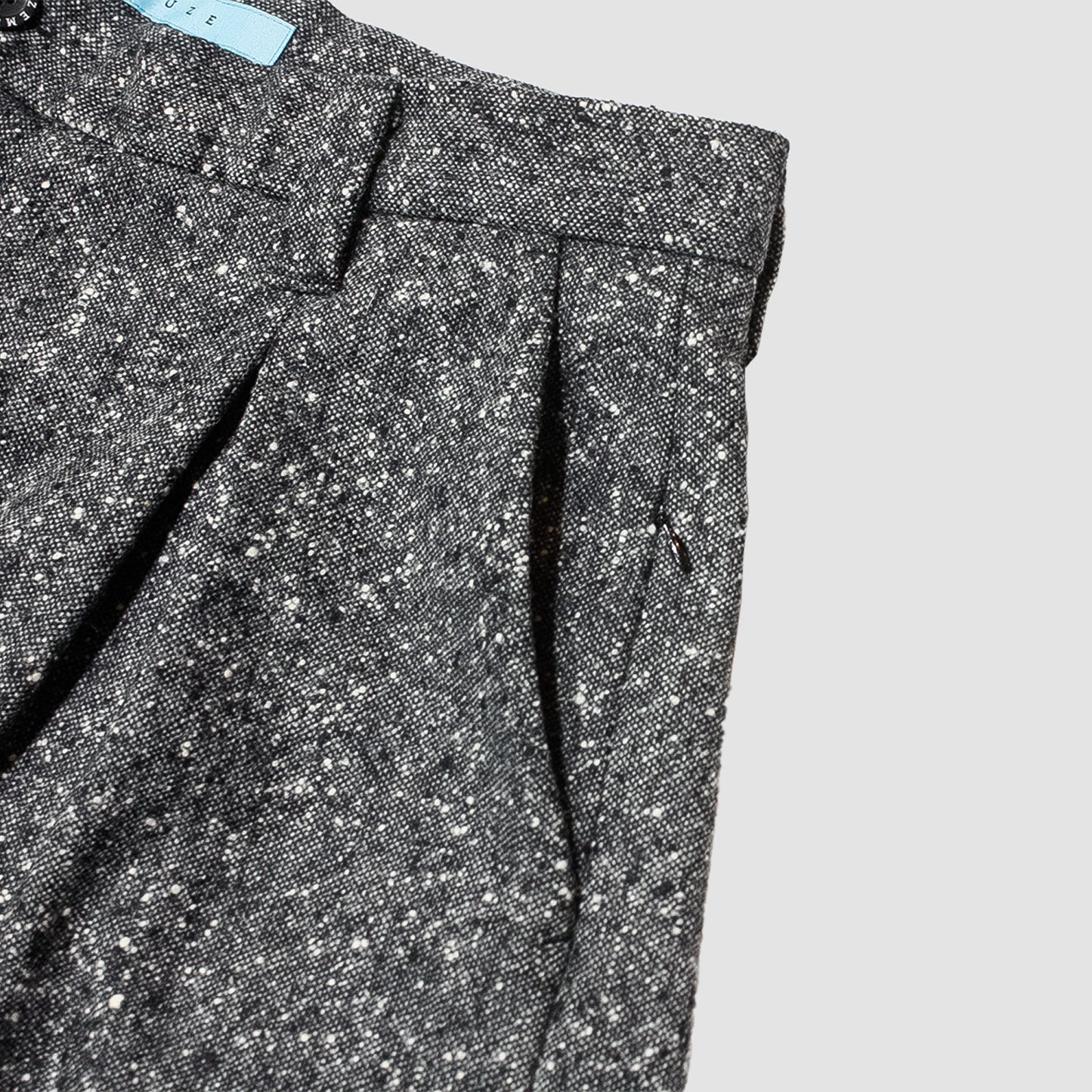 【予約 / 11月お届け予定】MUZE TURQUOISE LBEL - OVERSIZED BIG WOOL TROUSERS(GRAY)(WHITE)