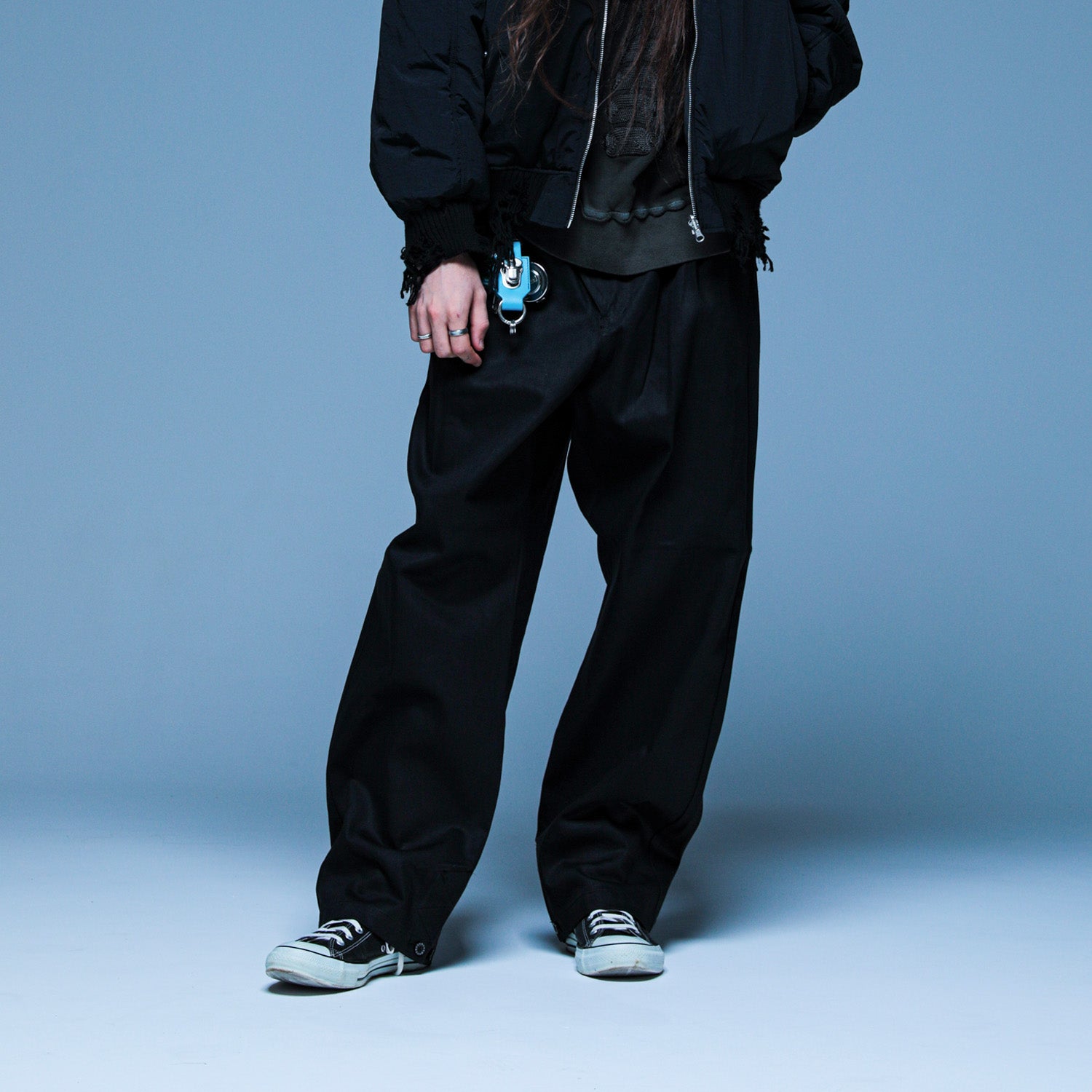 MUZE TURQUOISE LABEL - HEM SLIT WIDE DENIM TROUSERS(BLACK)ミューズ ヘムスリット デニム  トラウザー ワイド ブラック