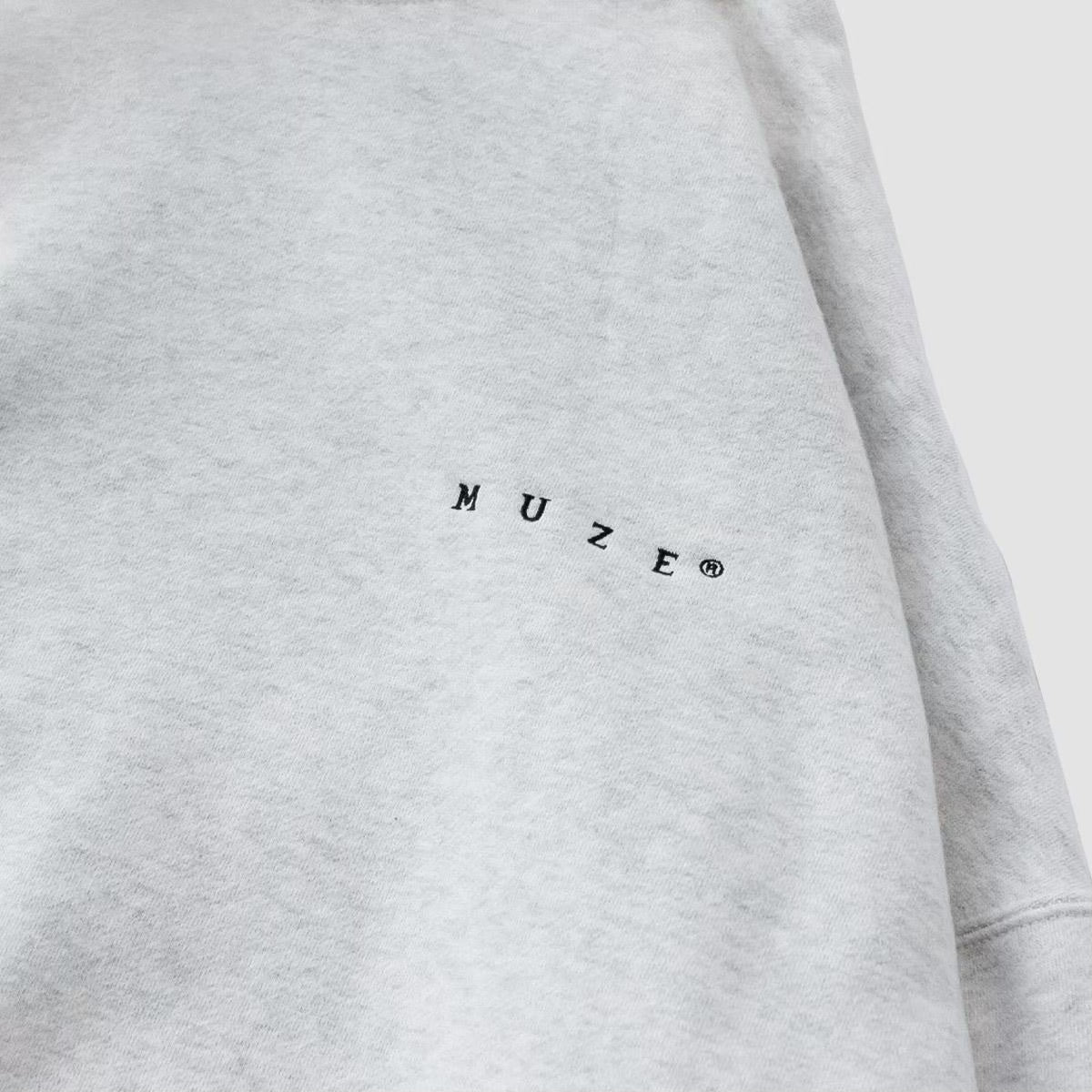 MUZE TURQUOISE LABEL - MUZE®︎ EMBROIDERY HOODIE(MOKU)ミューズ 刺繍 フーディー モク