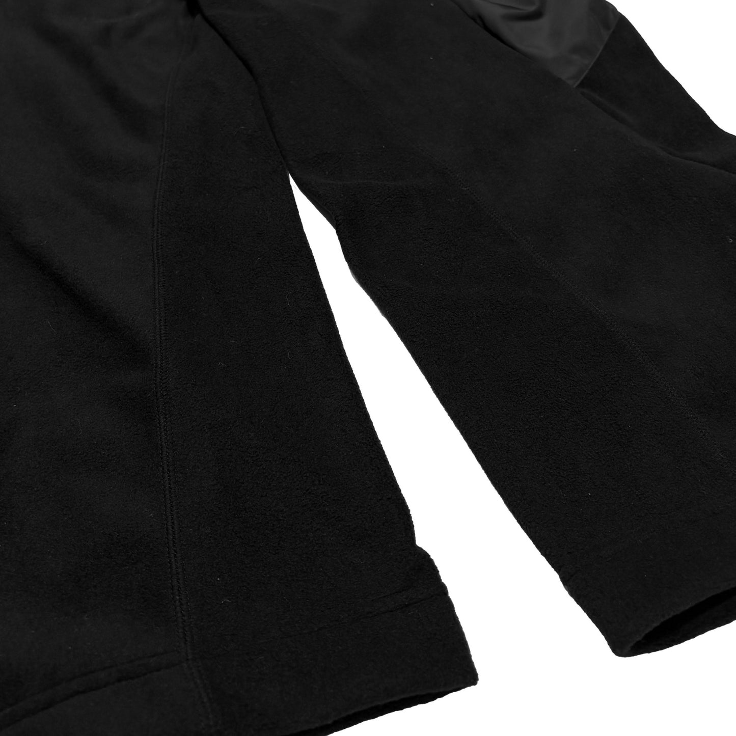 MUZE TURQUOISE LBEL -【FLEECE CURVE CARGO PANTS(BLACK)】ミューズ フリース カーブ カーゴパンツ ブラック