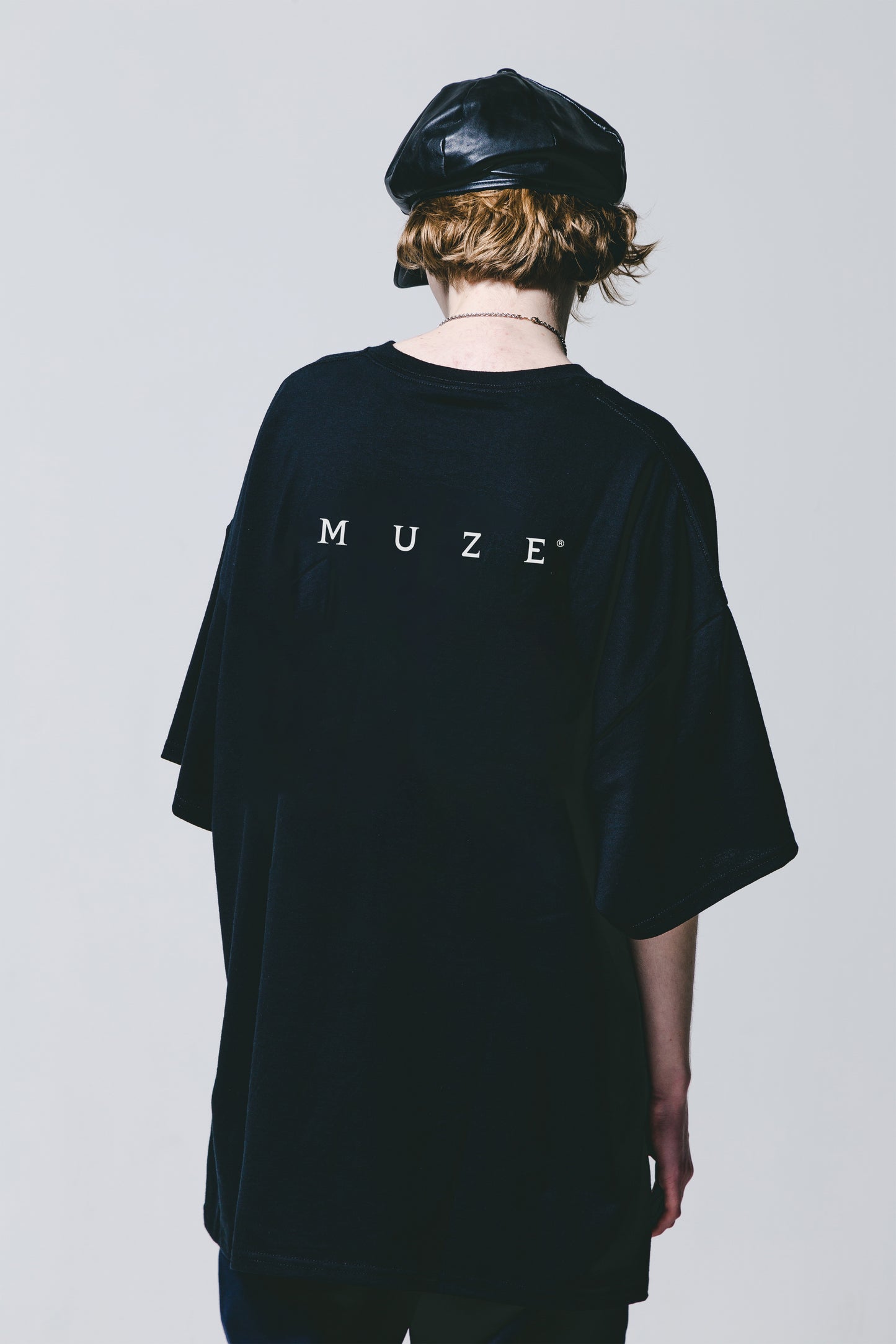 MUZE BLACK LABEL -【25SS MUZE® LOGO T-SHIRT(BLACK×WHITE)】ミューズ ロゴ Tシャツ ブラック ホワイト