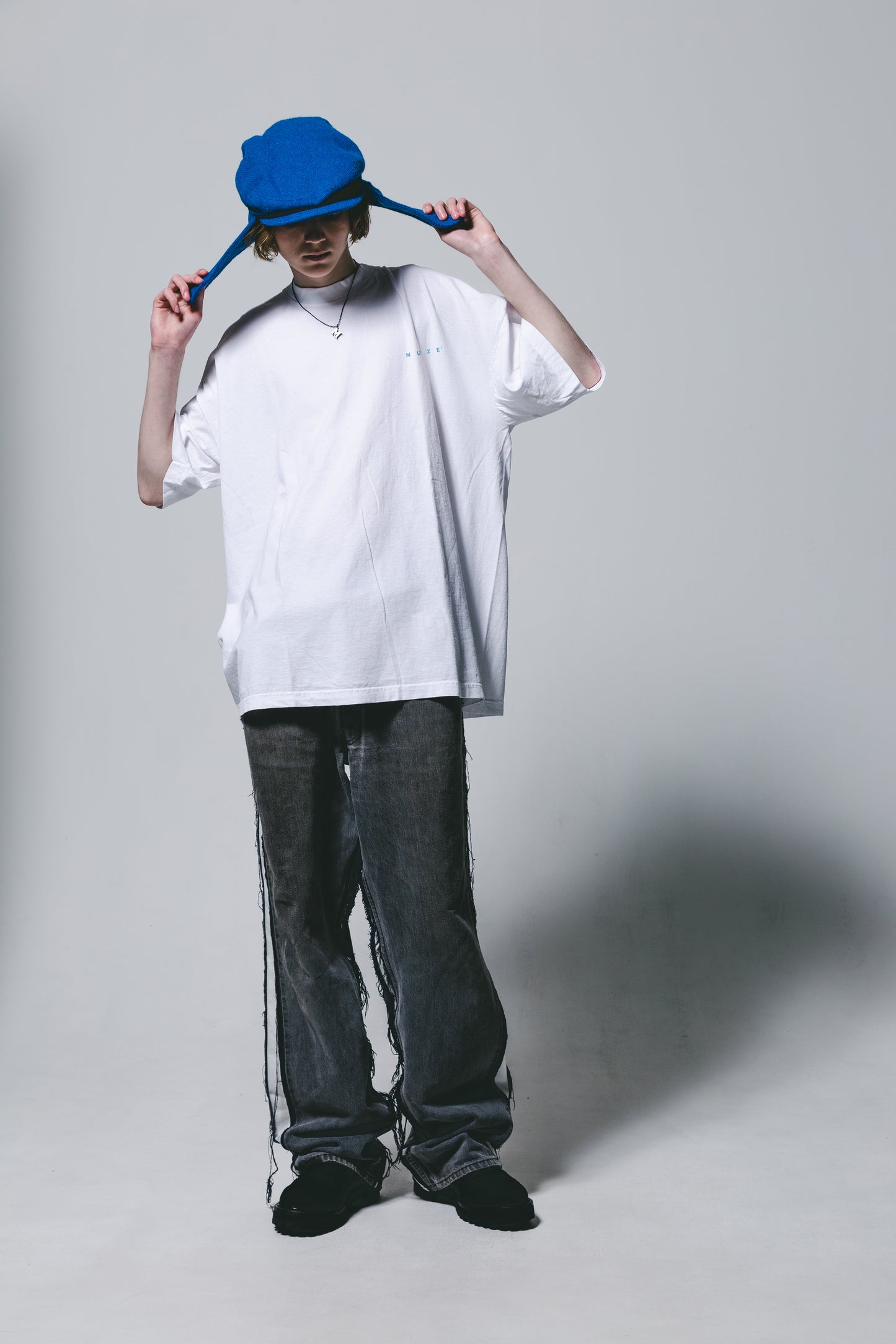 MUZE BLACK LABEL -【25SS MUZE® LOGO T-SHIRT(WHITE×TURQUOISE)】ミューズ ロゴ Tシャツ ホワイト ターコイズ