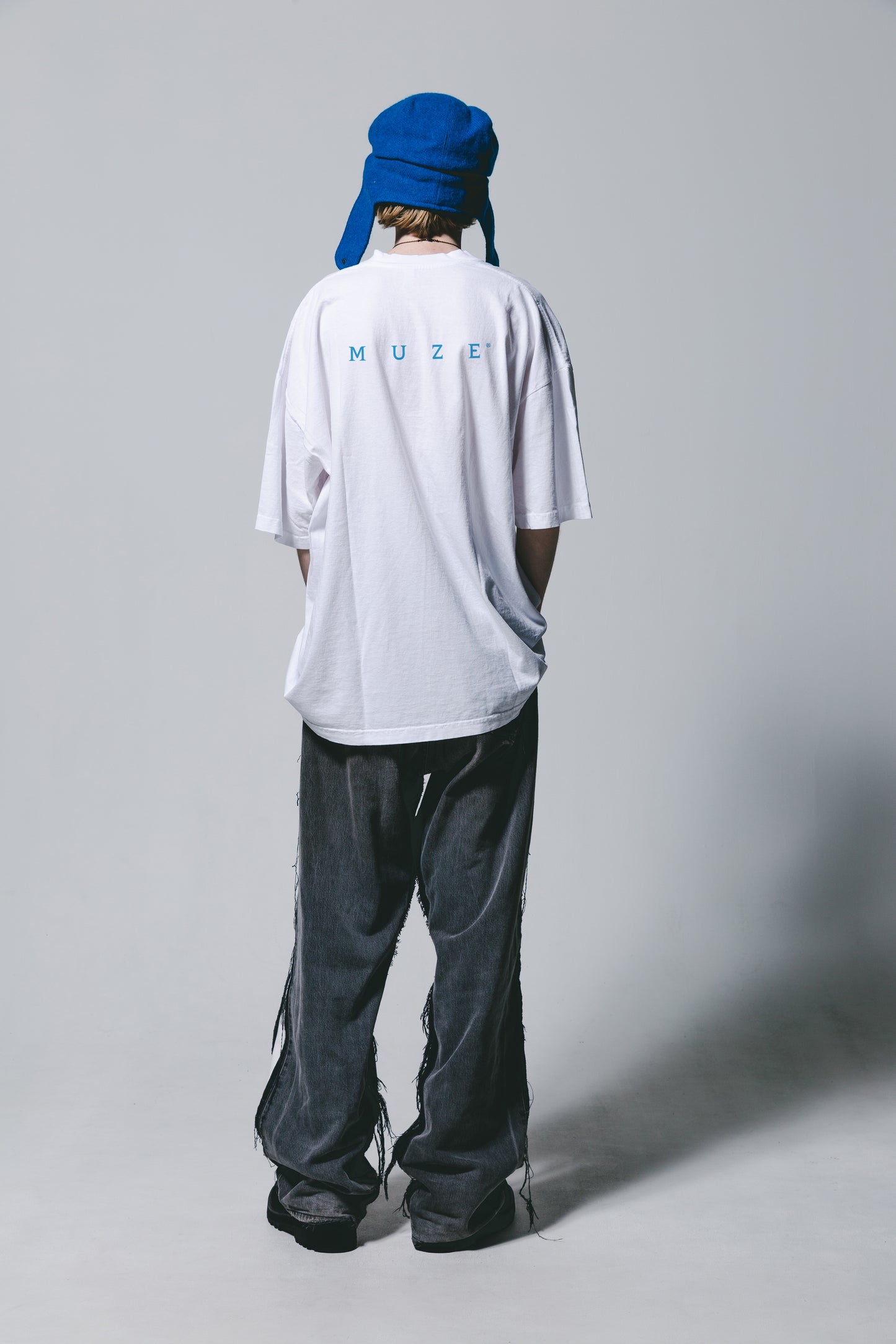 MUZE BLACK LABEL -【25SS MUZE® LOGO T-SHIRT(WHITE×TURQUOISE)】ミューズ ロゴ Tシャツ ホワイト ターコイズ