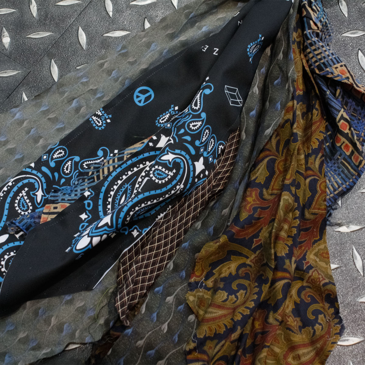 MUZE CLASSICO - ×ink BANDANA SCARF ミューズ 2023年秋冬 インク バンダナ スカーフ
