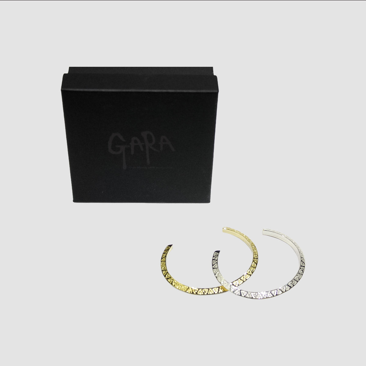 GARA - MELD HALF BANGLE (GOLD×SILVER) ガラ バングル