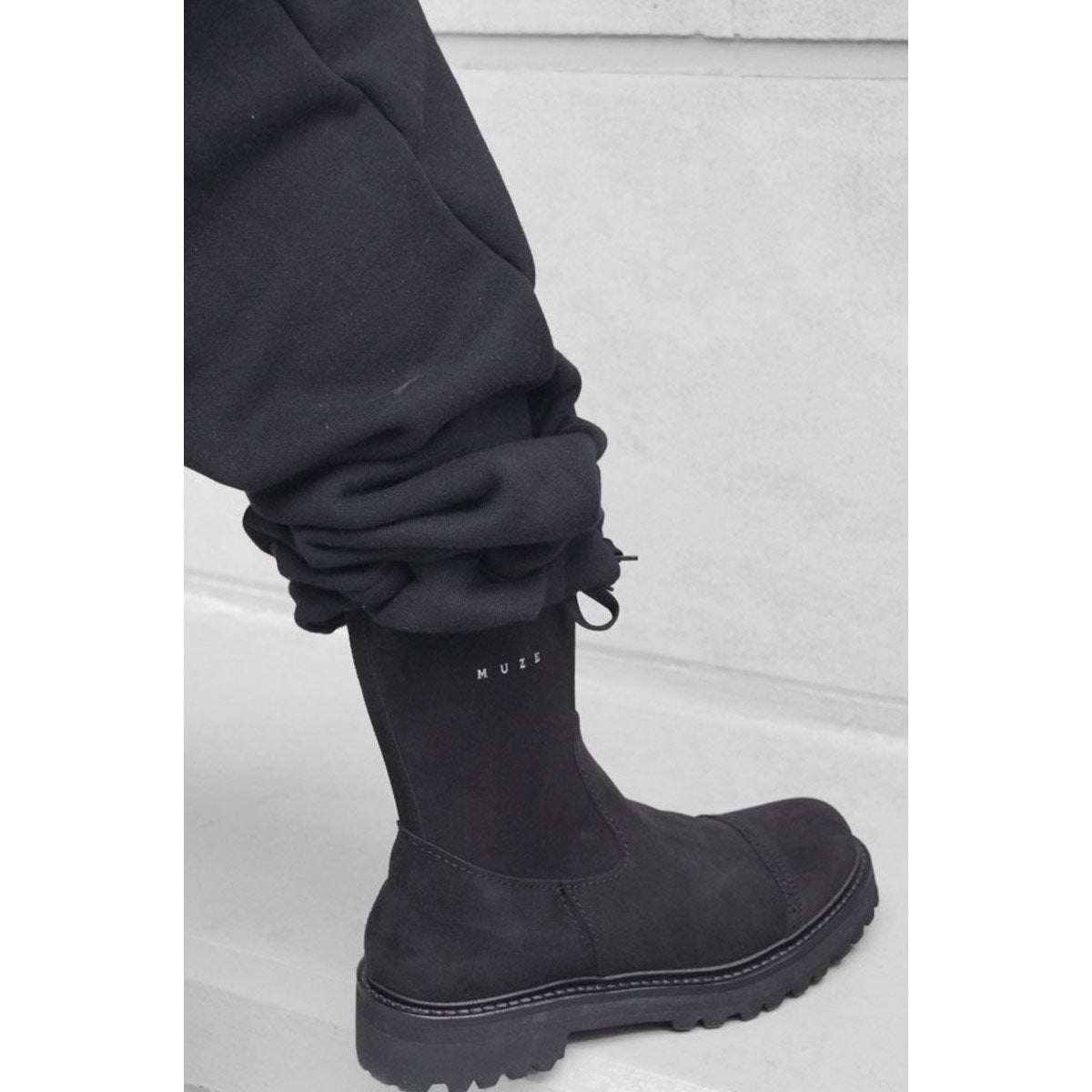 MUZE TURQUOISE LABEL - WAIST CORDUROY SWEAT SLACKS (BLACK) ミューズ スウェットスラックス ブラック