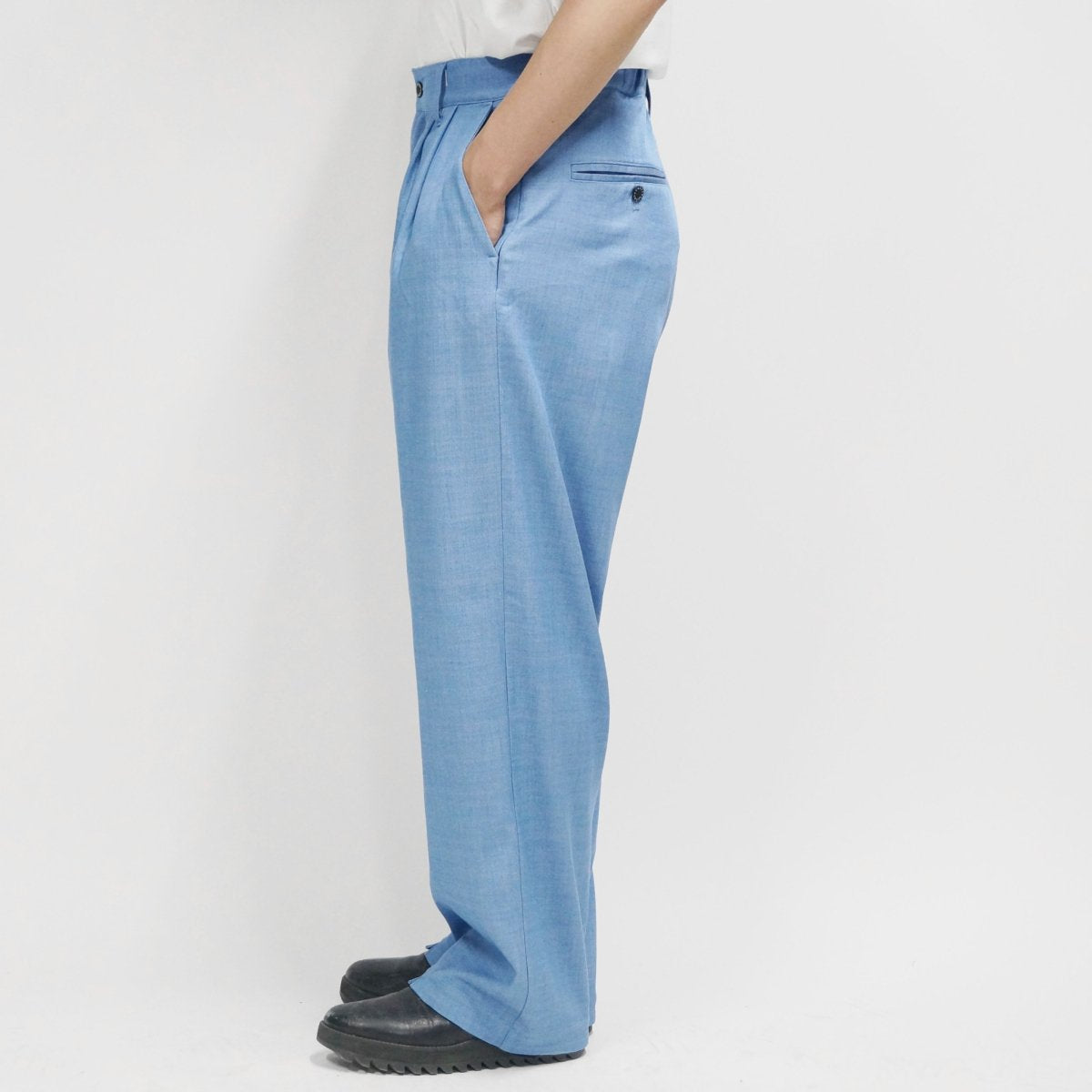 MUZE TURQUOISE LABEL - RELAXED SLACKS (BLUE)