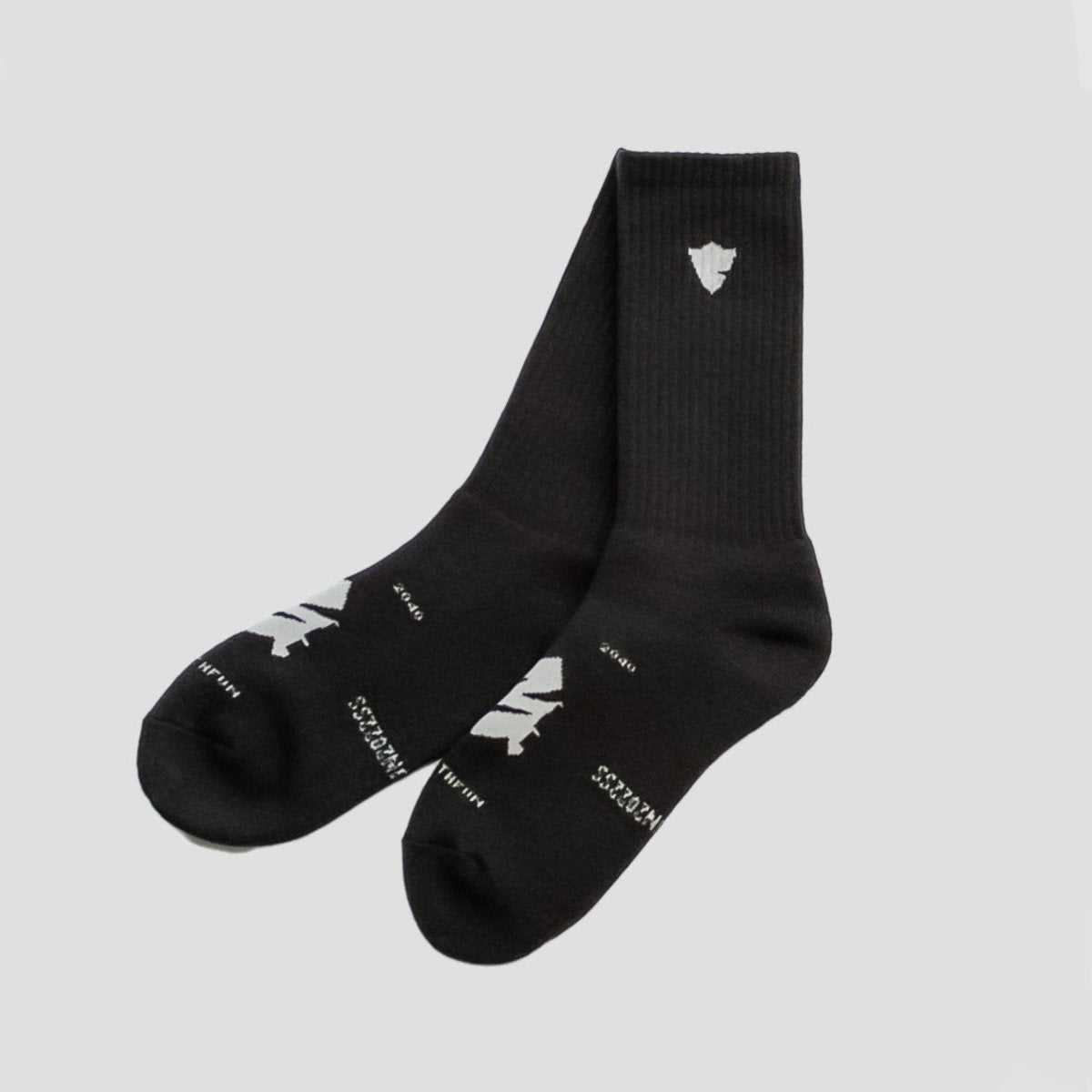 MUZE TURQUOISE LABEL - ×FUN EMBLEM SOCKS (BLACK)ミューズ ターコイズ レーベル ソックス