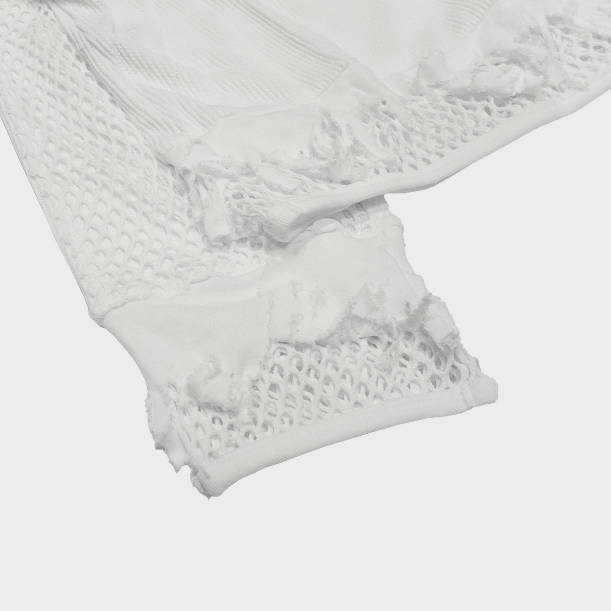 MUZE TURQUOISE LABEL - CIRCUIT RELAXED FIT WAFFLE MESH LONG SLEEVE(WHITE)ミューズ 2022年秋冬 ワッフルメッシュ ロングスリーブ ホワイト