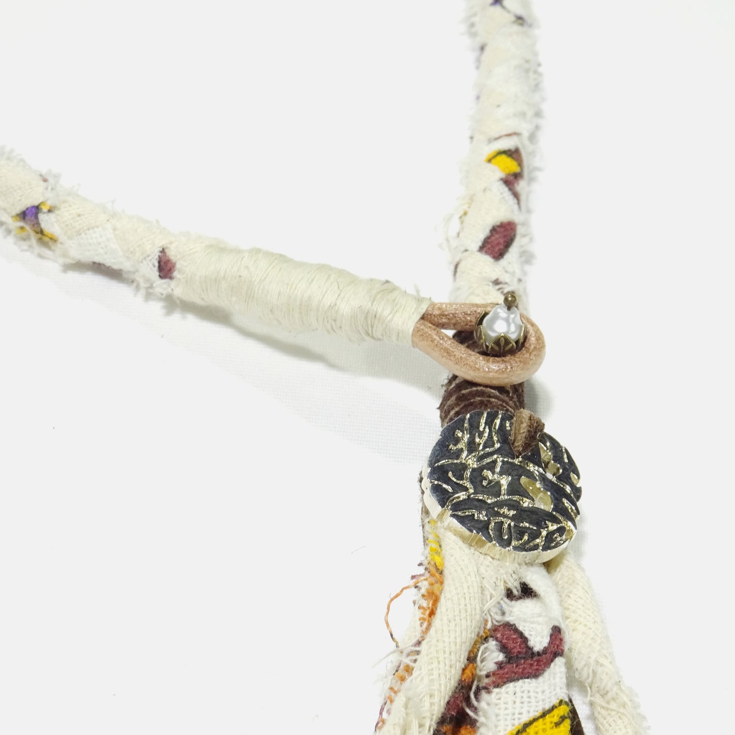 MUZE TURQUOISE LABEL× Ø【EMPTY SETT】™️ - EMBLEMATIC BANDANA NECKALCE(CLOUD DANCER) ミューズ エンプティーセット エンブレム バンダナ ネックレス クラウドダンサー