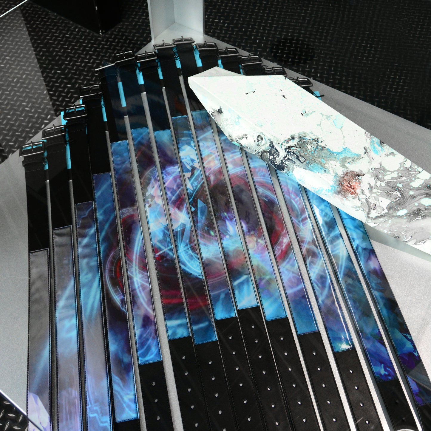 Valentin Dommanget × MUZE TURQUOISE LABEL - LENTICULAR BELT ミューズ ベルト