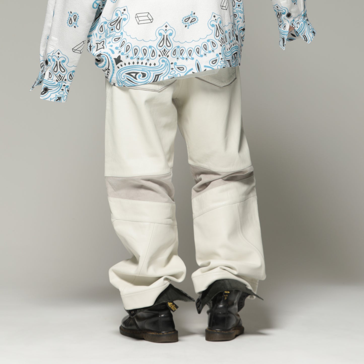 MUZE TURQUOISE LABEL - CIRCUIT WIDE LEATHER TROUSERS(OFF WHITE) ミューズ レザー トラウザーズ オフ ホワイト