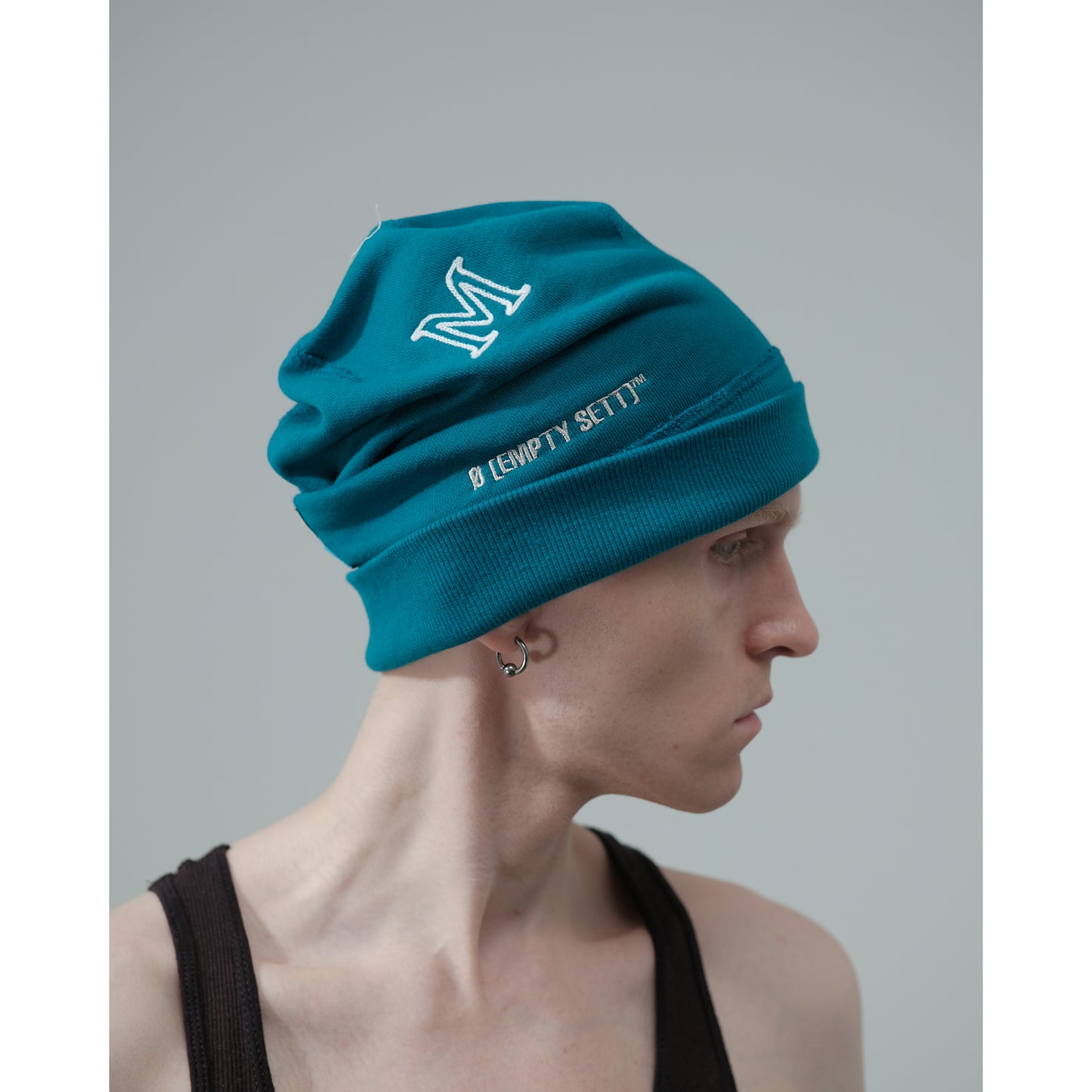MUZE TURQUOISE LABEL× Ø【EMPTY SETT】™️ - LOGO EMBROIDERY CAP(TURQUOISE) ミューズ エンプティーセット ロゴ エンブロイデリーキャップ ターコイズ