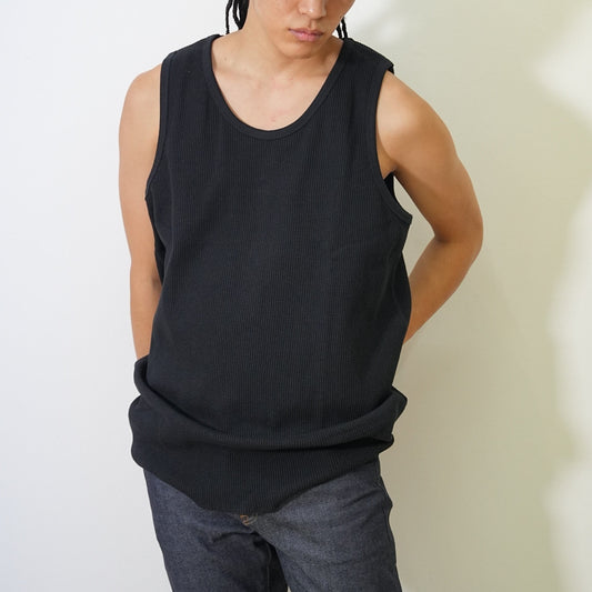 MUZE TURQUOISE LABEL - WAFFLE TANK TOP(BLACK)ミューズ 2022年秋冬 ワッフル タンクトップ ブラック