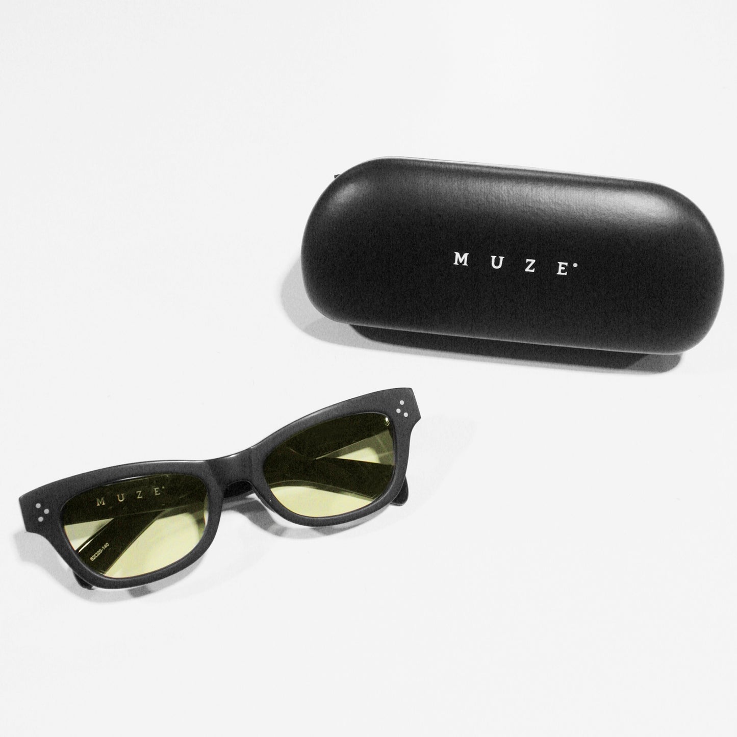 MUZE TURQUOISE LABEL ミューズ ターコイズ レーベル 【Cat Eye Sunglasses produced by INARI】キャットアイ サングラス プロデュースド バイ イナリ(ブラック×イエロー)