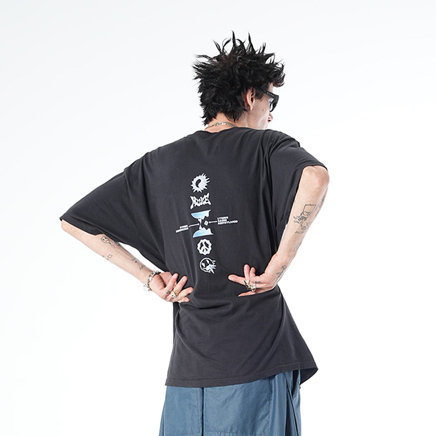 S/S TEE – MUZE TOKYO