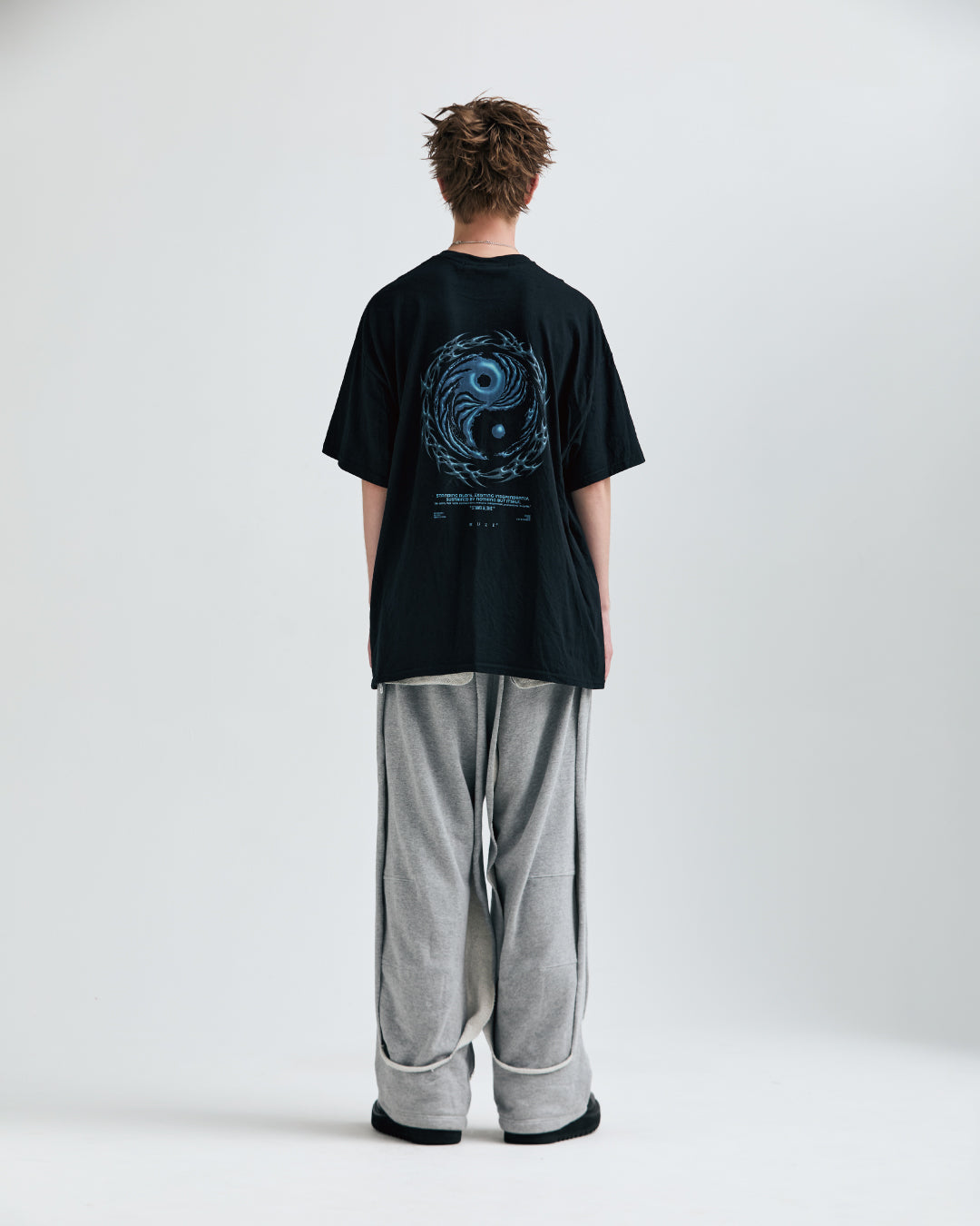 MUZE BLACK LABEL -【STAND ALONE YIN-YANG T-SH (BLACK)】ミューズ スタンド アローン インヤン Tシャツ ブラック