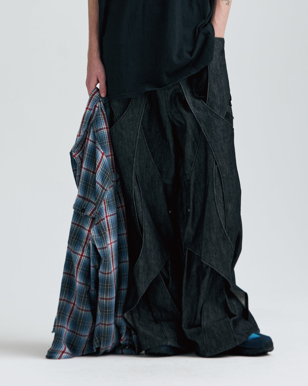 MUZE®︎ TURQUOISE LABEL -【RIDGED DENIM CROSS WIDE TROUSERS(BLACK×WHITE)】ミューズ リジッド デニム クロス ワイド トラウザー ブラック ホワイト