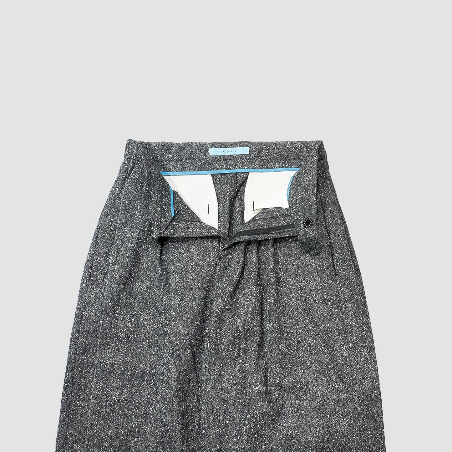 【予約 / 11月お届け予定】MUZE TURQUOISE LBEL - OVERSIZED BIG WOOL TROUSERS(GRAY)(WHITE)