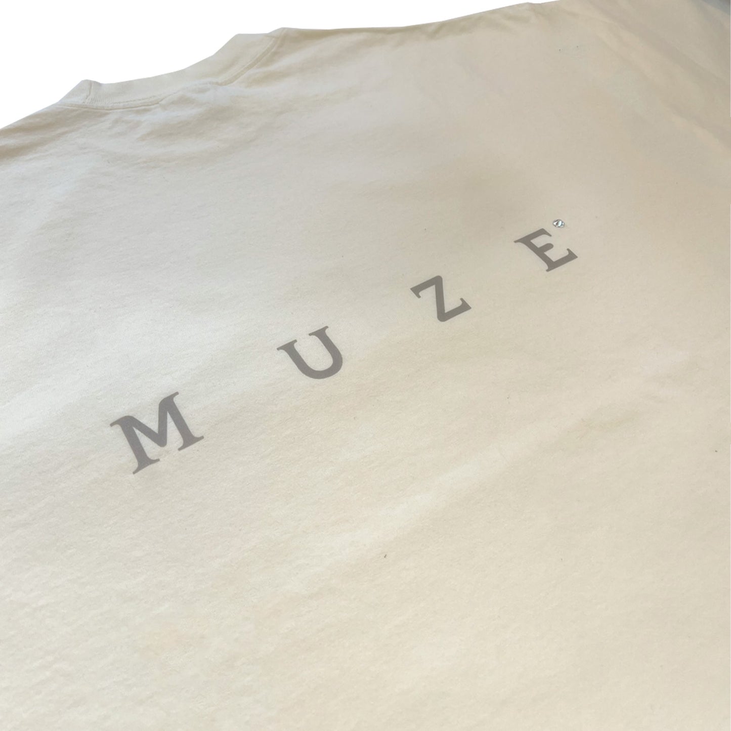 MUZE BLACK LABEL -【MUZE® LOGO REFLECTOR T-SH(NATURAL)】ミューズ ロゴ Tシャツ リフレクター ナチュラル