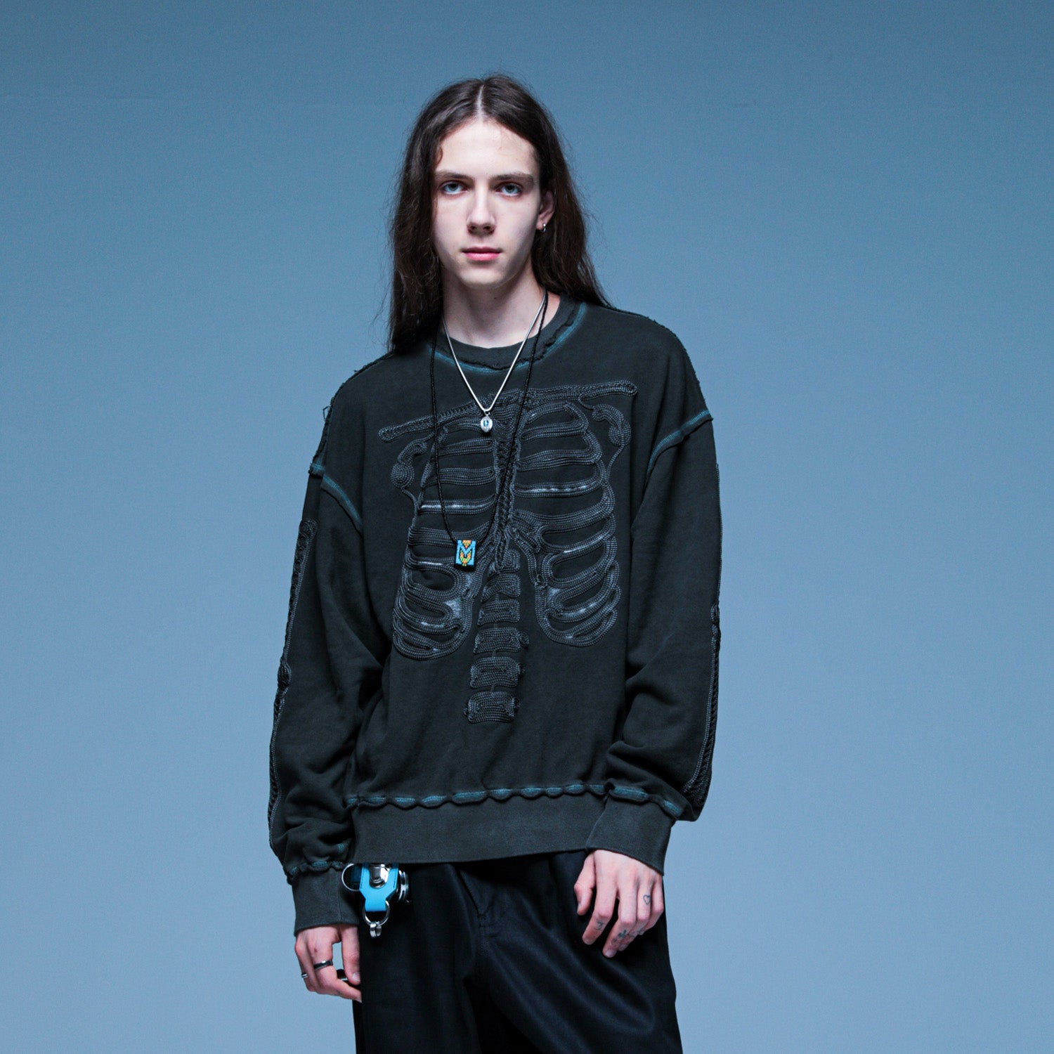 MUZE TURQUOISE LABEL - ×el conductorH Cord Embroidered Crew Neck