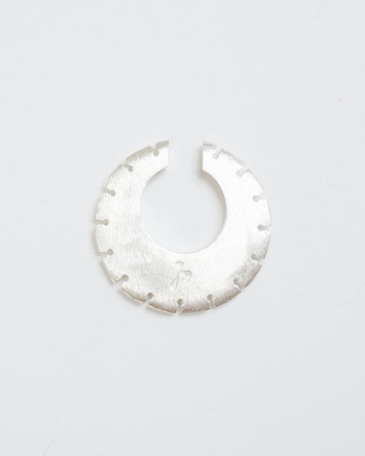 HIDAKA -【Disc Cutter Ear Cuff(SILVER)】ヒダカ ディスク イヤーカフ シルバー SV925