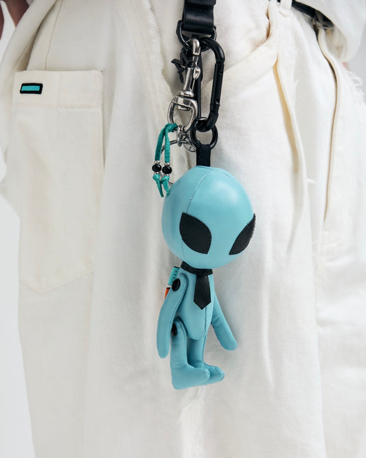 【 数量限定受注 】MUZE® × MSI -【ALIEN LEATHER PLUSHIE(TURQUOISE)】ミューズ メゾンシュンイシザワ エイリアン レザー プラッシー ターコイズ