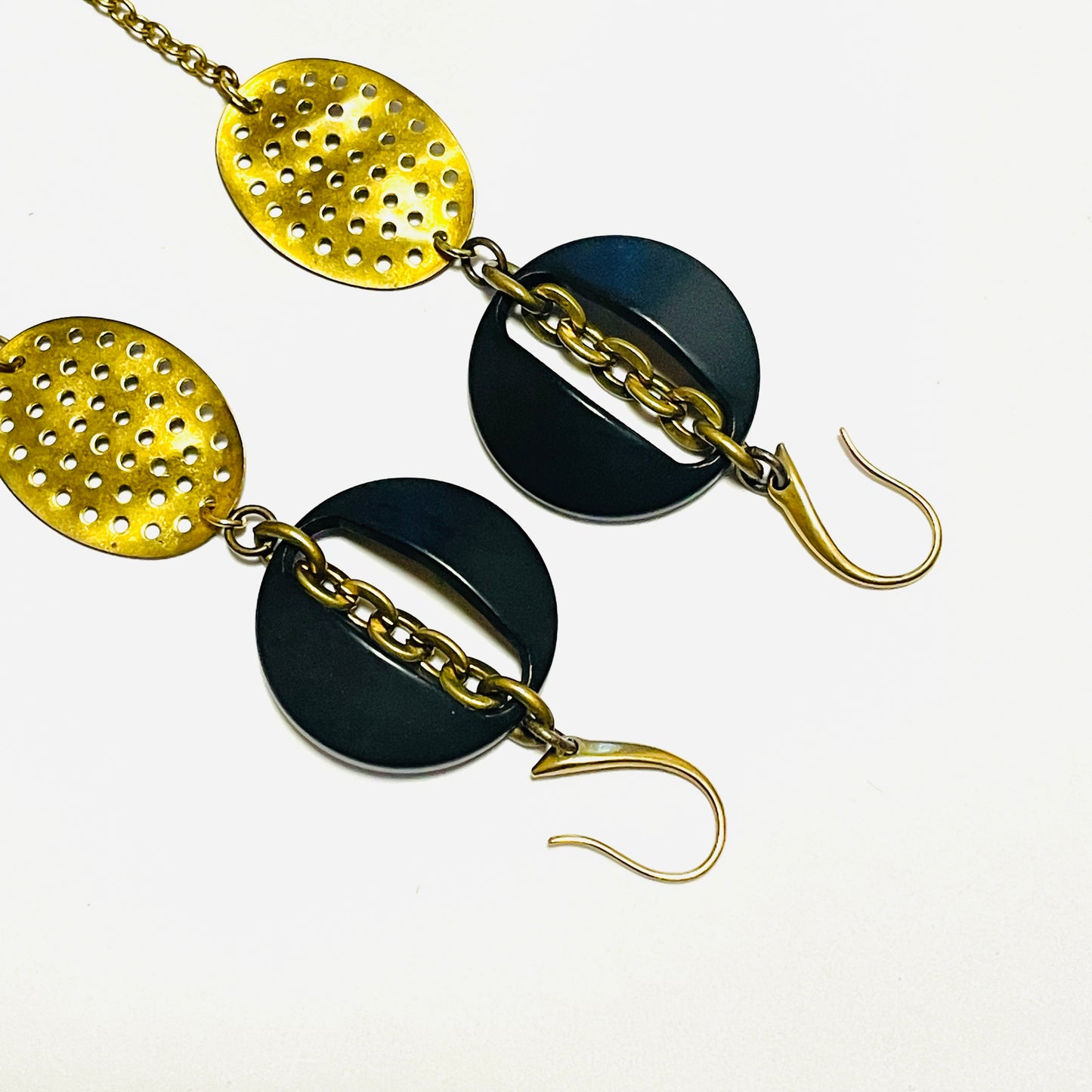 受注 / GARA -【DEWDROP PIERCE / EARRINGS(BLACK×GOLD)】