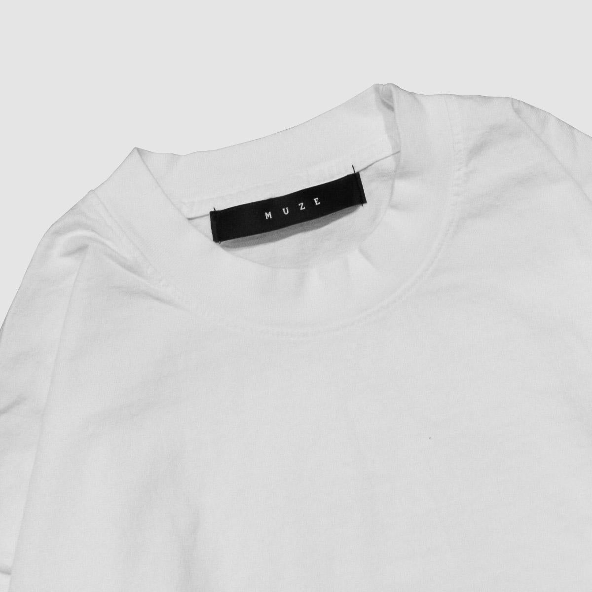 MUZE BLACK LABEL - MUZE PEACE EMBROIDERY LONG T-SHIRT(WHITE)ミューズ 2023年秋冬 ピース 刺繍  ロングTシャツ ホワイト