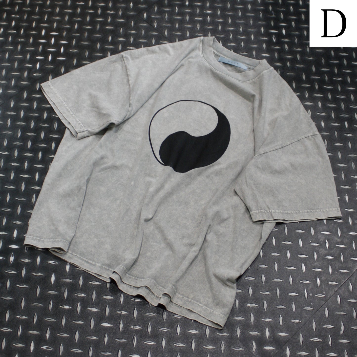 MUZE - MUZE GALLERY 5th Ltd. MINERAL WASH T-SH(LIMESTONE) ミューズ ギャラリー 5周年 Tシャツ ライムストーン