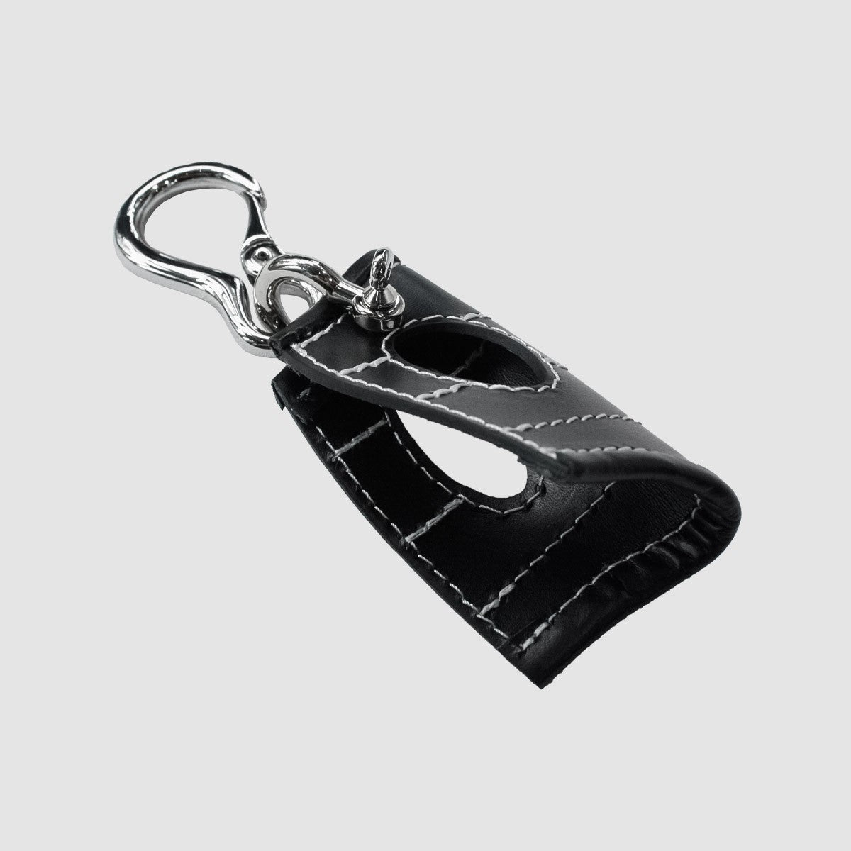 HIDAKA - VEST KEY CASE (BLACK) ヒダカ ベストキーケース – MUZE TOKYO