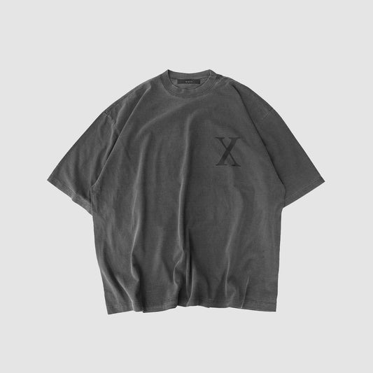 MUZE BLACK LABEL - GARMENT DYE DROP SHOULDER X T-SHIRT(PIGMENT BLACK)ミューズ 2023年春夏 ガーメントダイ ドロップショルダー Tシャツ ピグメント ブラック