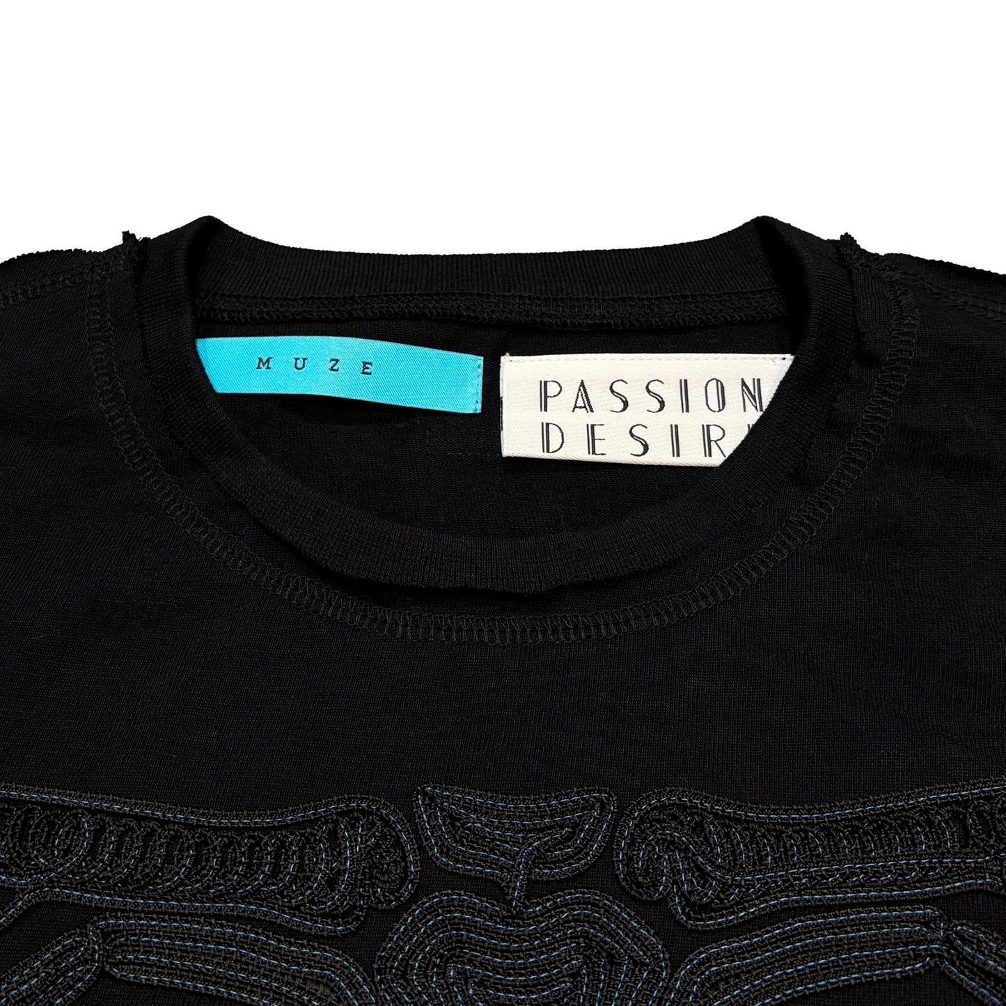 MUZE TURQUOISE LABEL × el conductorH -【Cord Embroidered T-shirt(BONES)(BK × TQ)】 ミューズ コンダクター コード 刺繍 Tシャツ ボーン ブラック ターコイズ