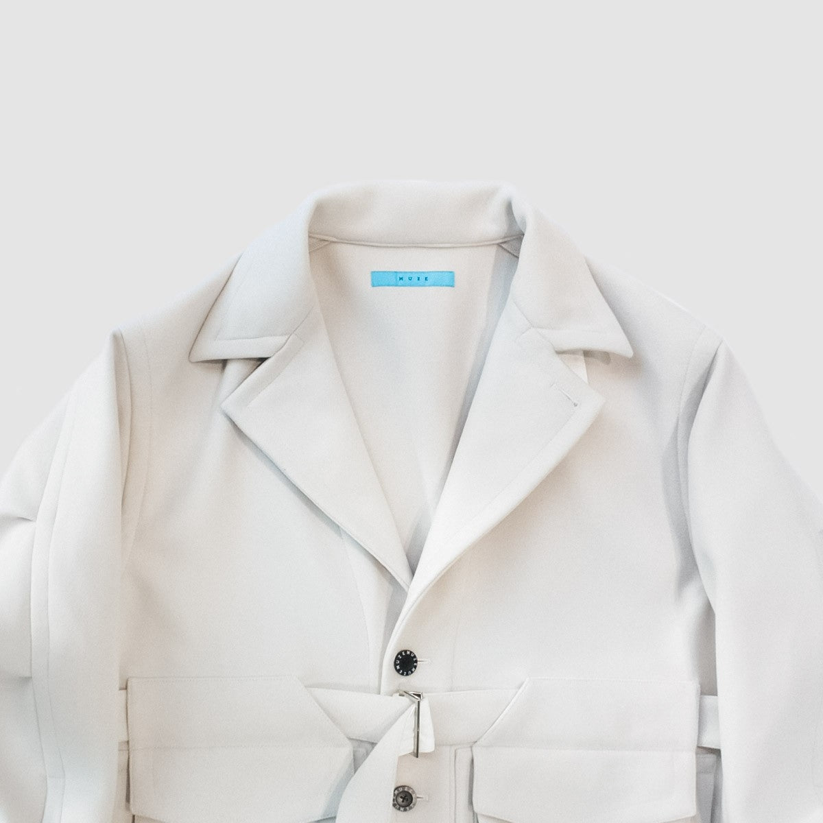 MUZE TURQUOISE LABEL - CHESTER COAT(WHITE)MUZE チェスター コート ホワイト – MUZE TOKYO