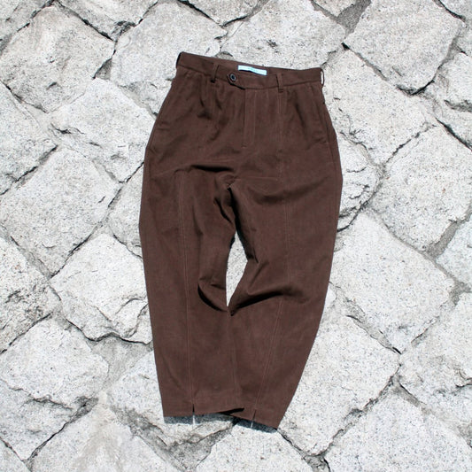 MUZE TURQUOISE LABEL - CENTER SEAM SUEDE SLACKS (DARK BROWN)
