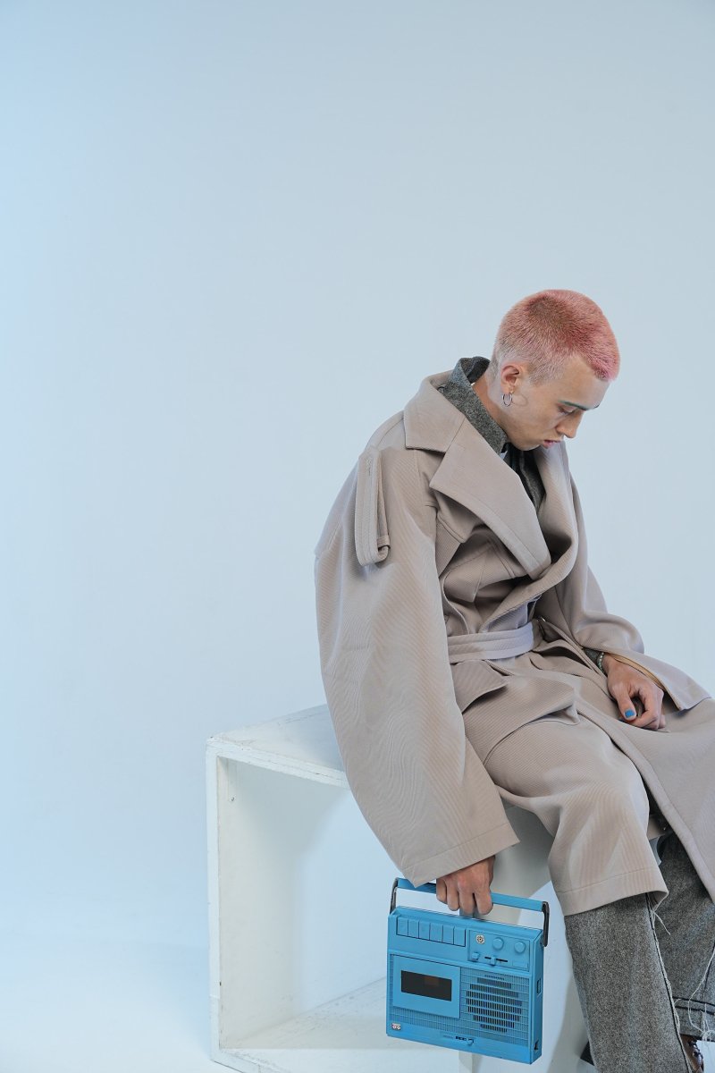 MUZE TURQUOISE LABEL - CIRCUIT TRENCH COAT(BEIGE) ミューズ 2022年秋冬コレクション トレンチコート ベージュ