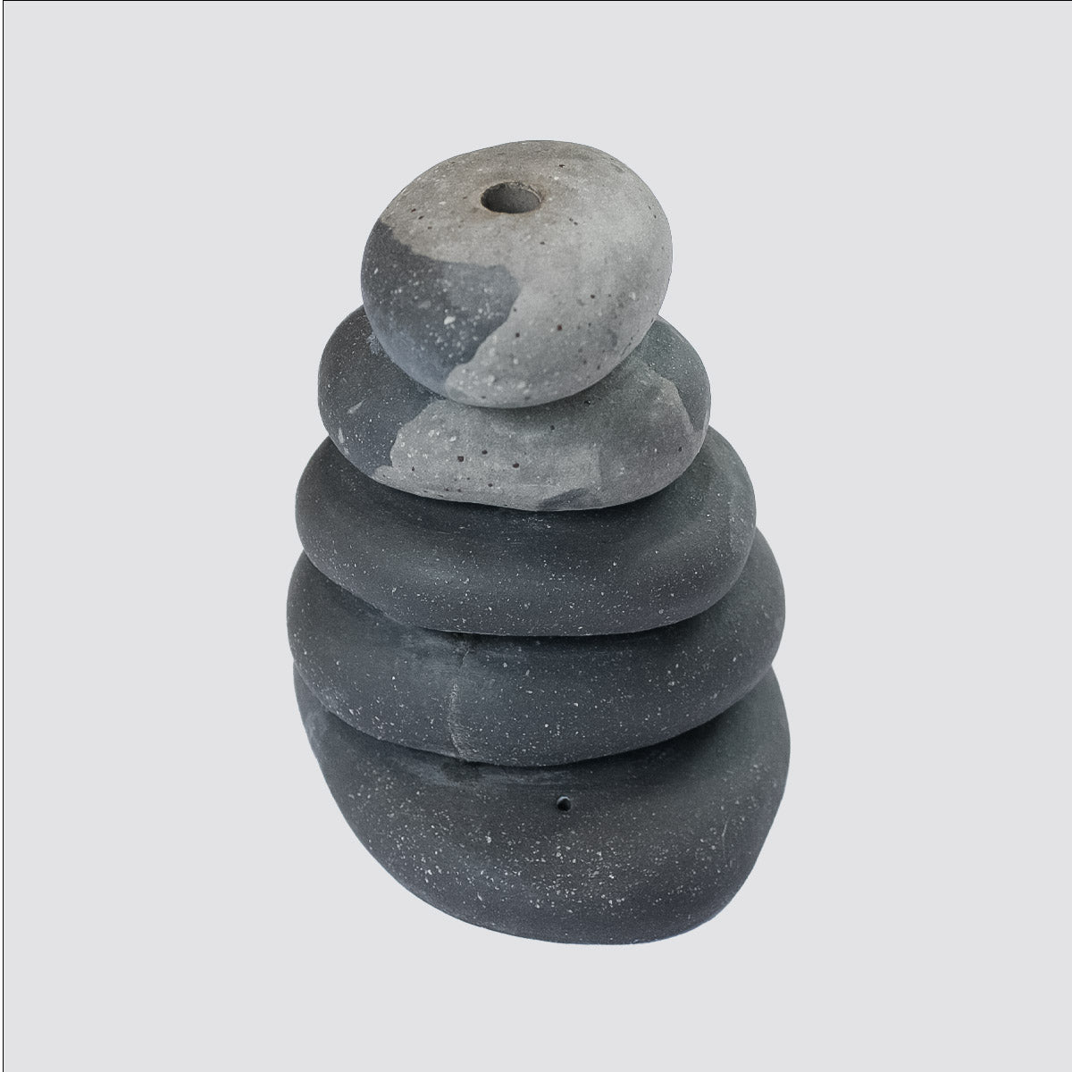 HIDAKA - FAKE STONE VASE (GRAY) ヒダカ フェイクストーンベース