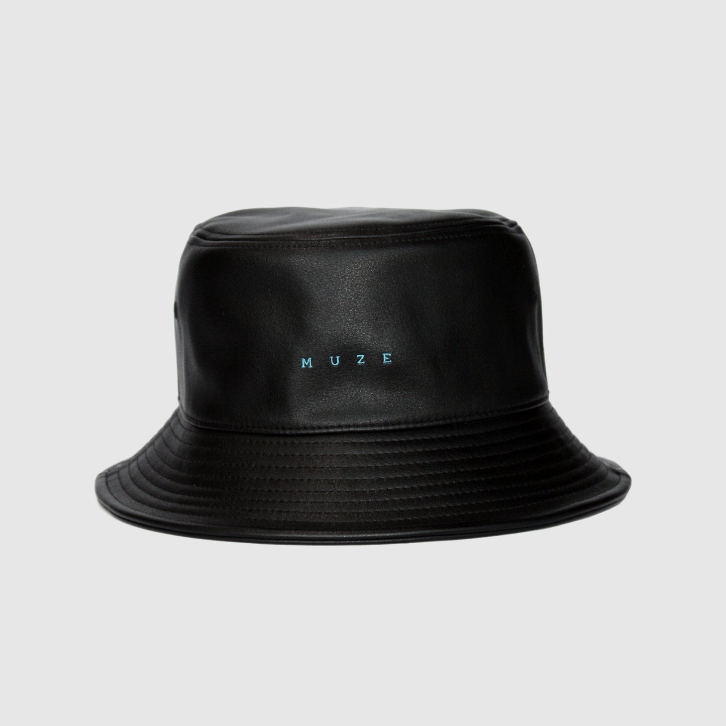 MUZE ミューズ【LOGO LEATHER BUCKET HAT】ロゴ レザー バケットハット（BLACK×TURQUOISE）