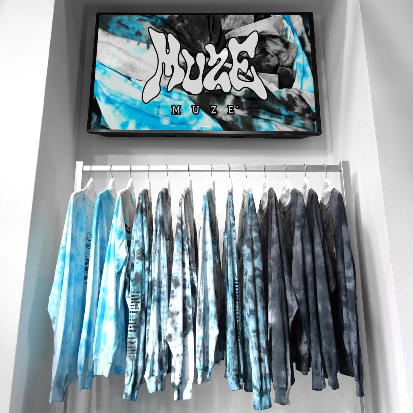MUZE ミューズ 【TIE-DYE L/S TEE】タイダイ ロングスリーブ(ターコイズ×ブラック)
