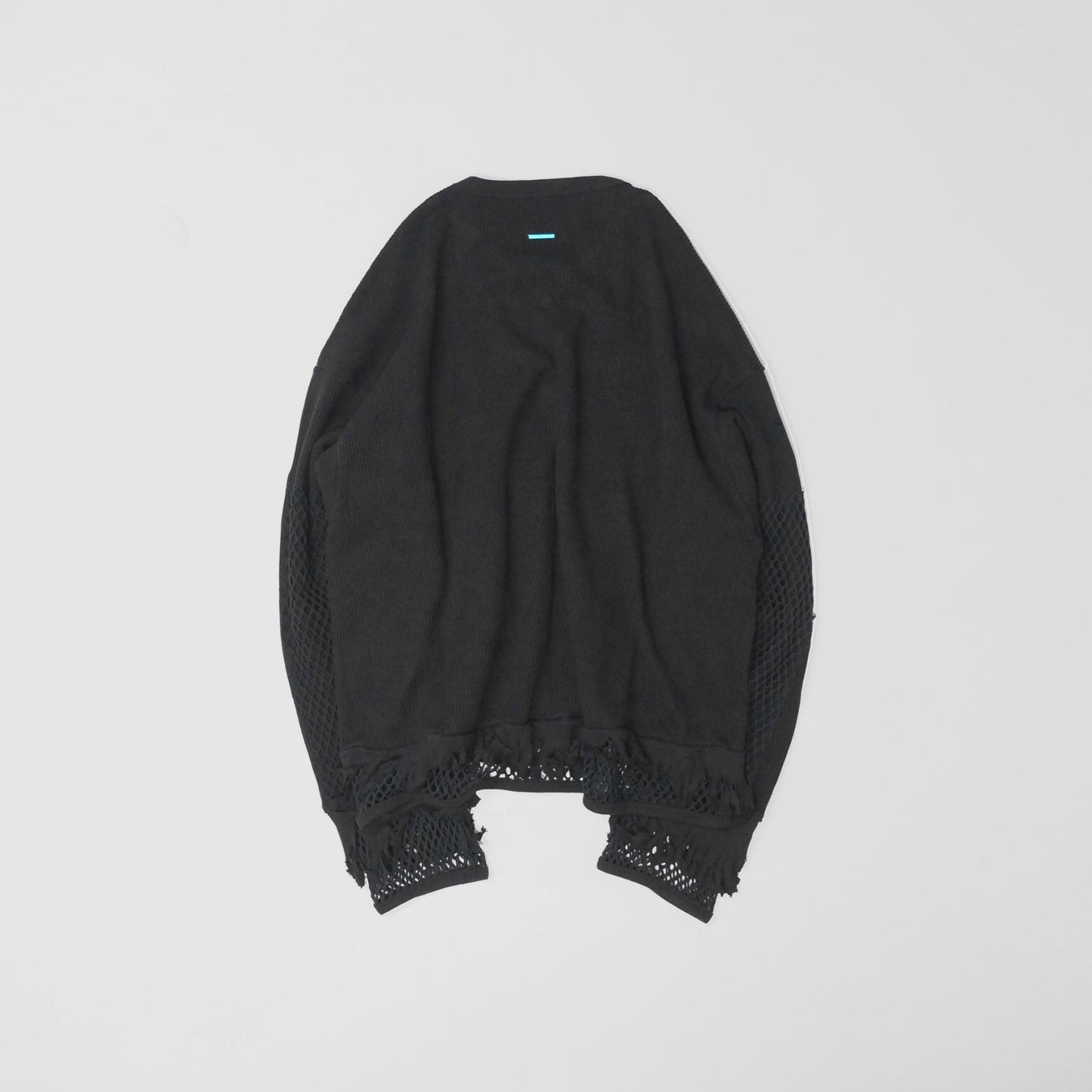 MUZE TURQUOISE LABEL - CIRCUIT RELAXED FIT WAFFLE MESH LONG SLEEVE(BLACK） ミューズ 2022年秋冬 サーキット リラックスドフィット ワッフルメッシュ ロングスリーブ ブラック
