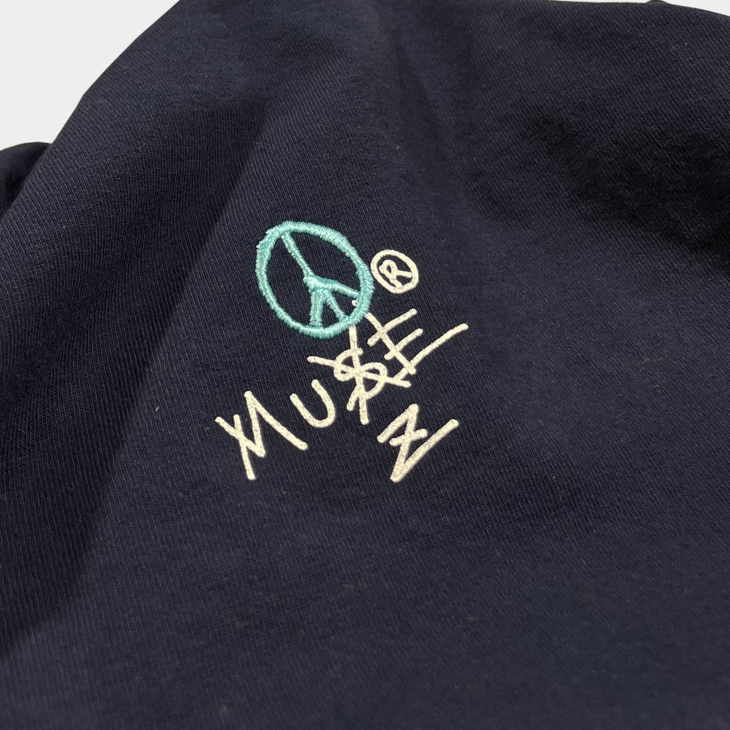 MUZE BLACK LABEL - HANDWRITING LONG SLEEVE T-SH(NAVY) ミューズ 2023春夏 ハンドライティング Tシャツ ネイビー