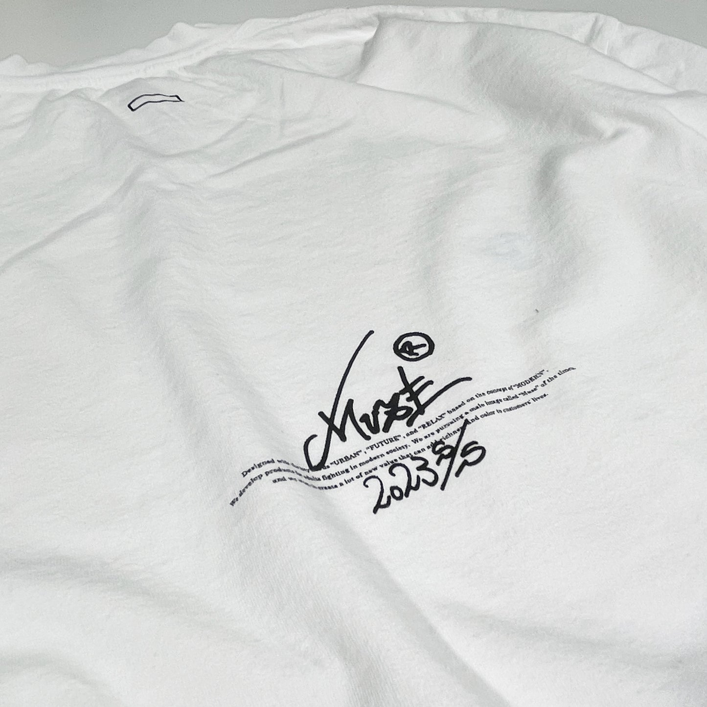 MUZE BLACK LABEL - HANDWRITING LONG SLEEVE T-SH(WHITE) ミューズ 2023春夏 ハンドライティング T-シャツ ホワイト