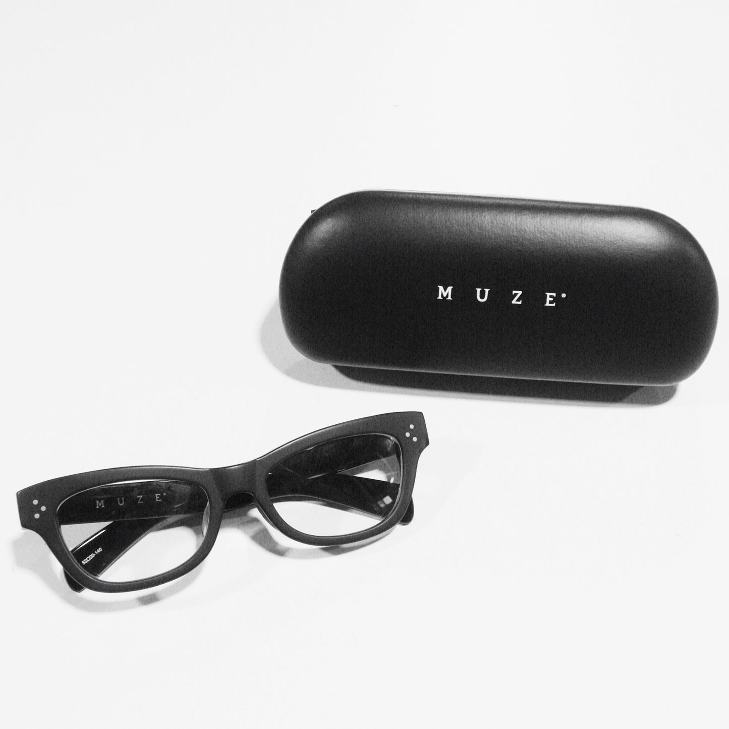 MUZE TURQUOISE LABEL ミューズ ターコイズ レーベル 【Cat Eye Sunglasses produced by INARI】キャットアイ サングラス プロデュースド バイ イナリ（ブラック×クリア）