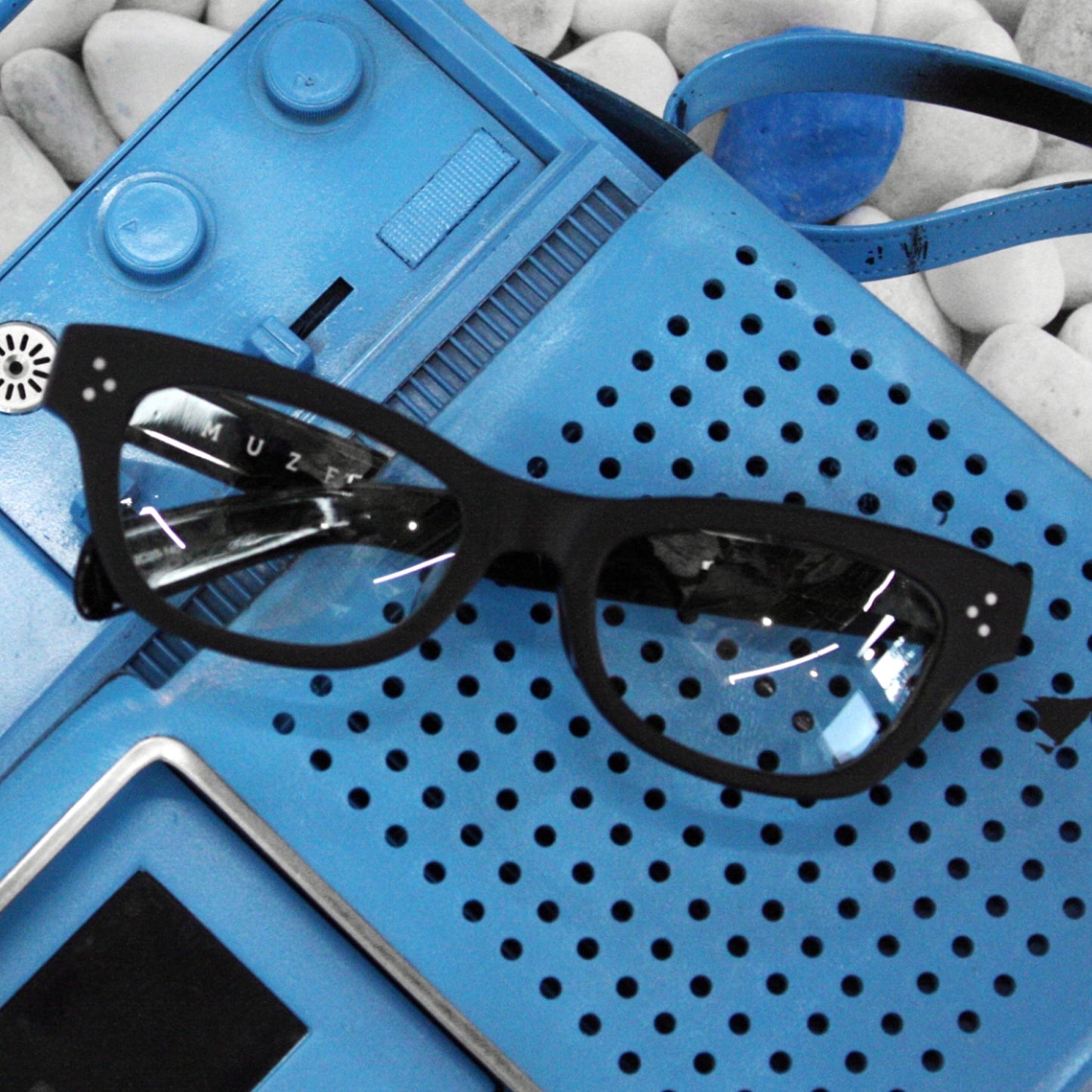 MUZE TURQUOISE LABEL ミューズ ターコイズ レーベル 【Cat Eye Sunglasses produced by INARI】キャットアイ サングラス プロデュースド バイ イナリ（ブラック×クリア）
