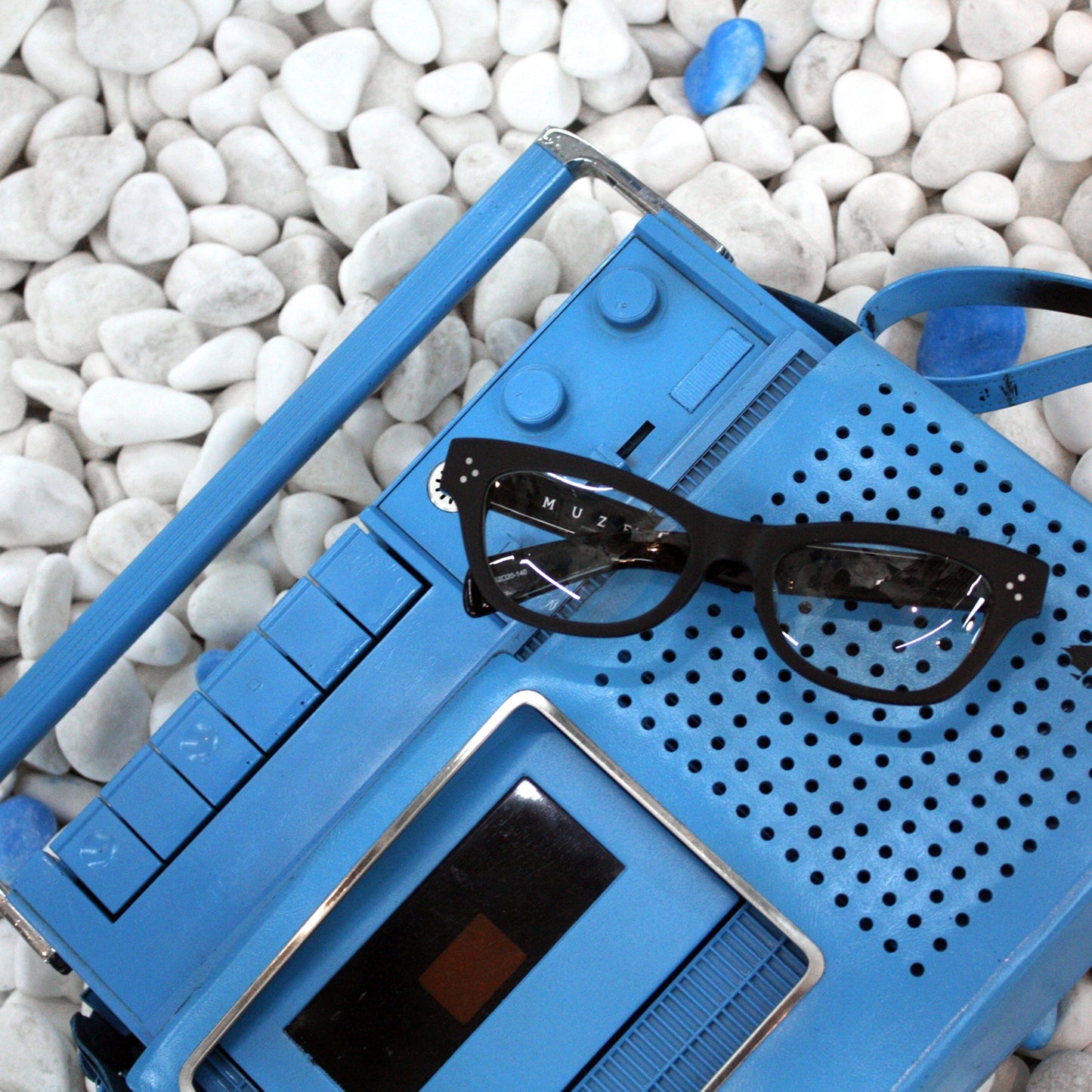 MUZE TURQUOISE LABEL ミューズ ターコイズ レーベル 【Cat Eye Sunglasses produced by INARI】キャットアイ サングラス プロデュースド バイ イナリ（ブラック×クリア）